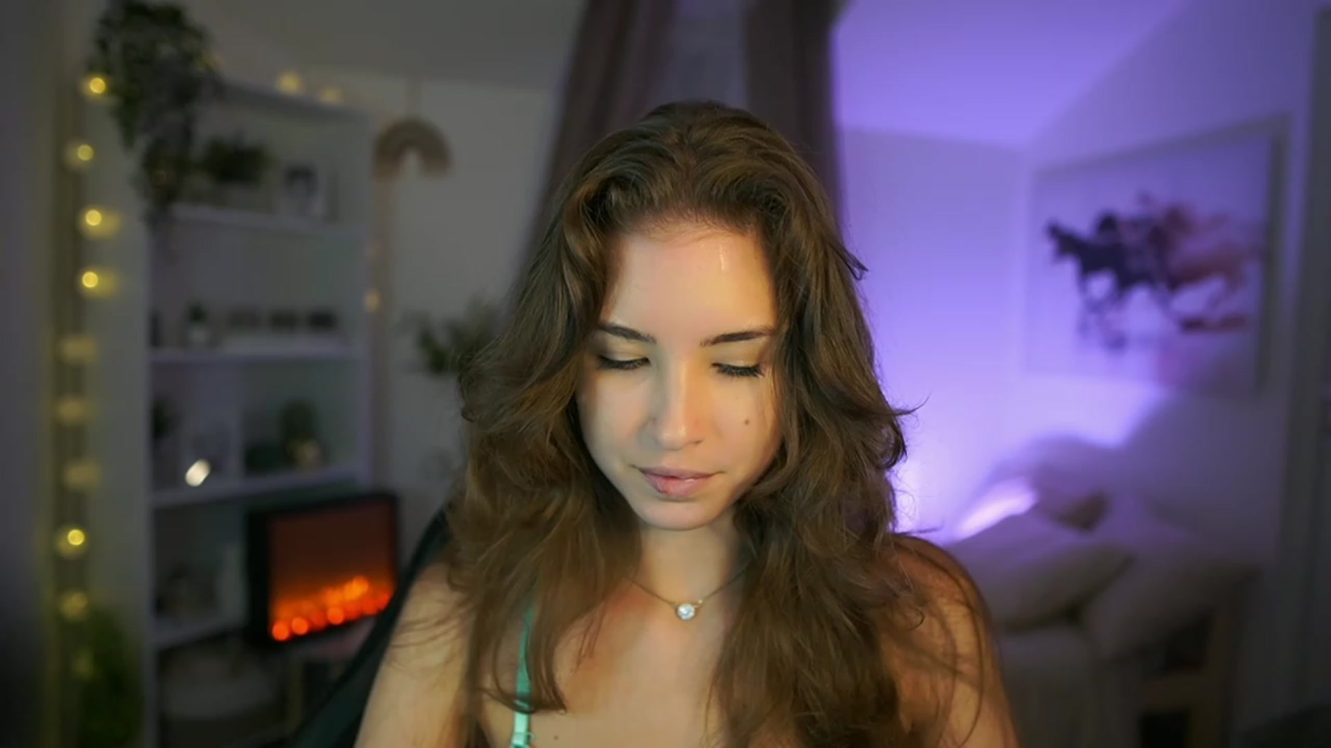 Gallery image thumbnail from Shy_jane's myfreecams stream on, 08/31/2023, 11:30 image 15 of 20