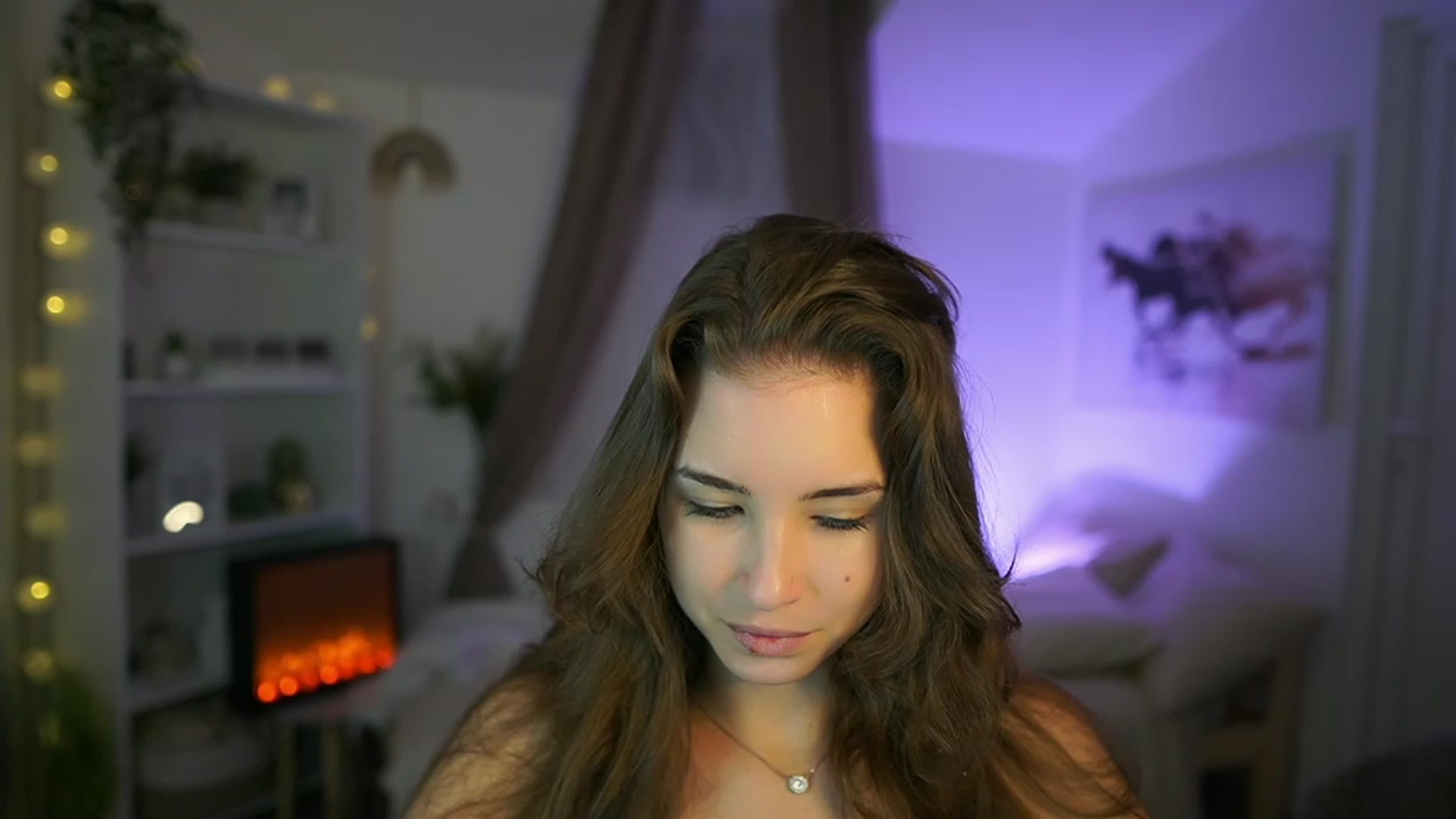Gallery image thumbnail from Shy_jane's myfreecams stream on, 08/31/2023, 15:54 image 4 of 20