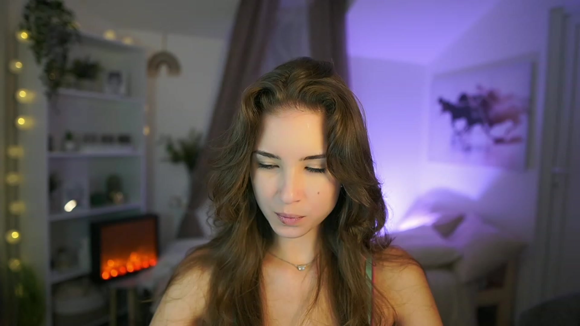 Gallery image thumbnail from Shy_jane's myfreecams stream on, 08/31/2023, 16:36 image 1 of 20