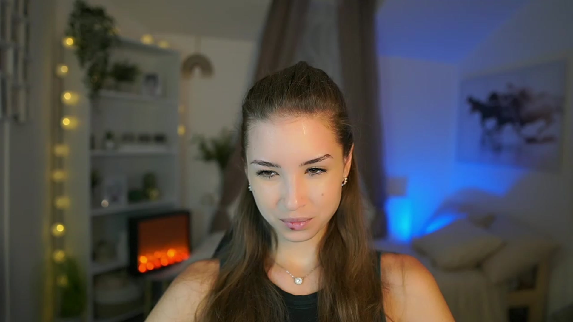 Gallery image thumbnail from Shy_jane's myfreecams stream on, 09/01/2023, 14:37 image 2 of 20