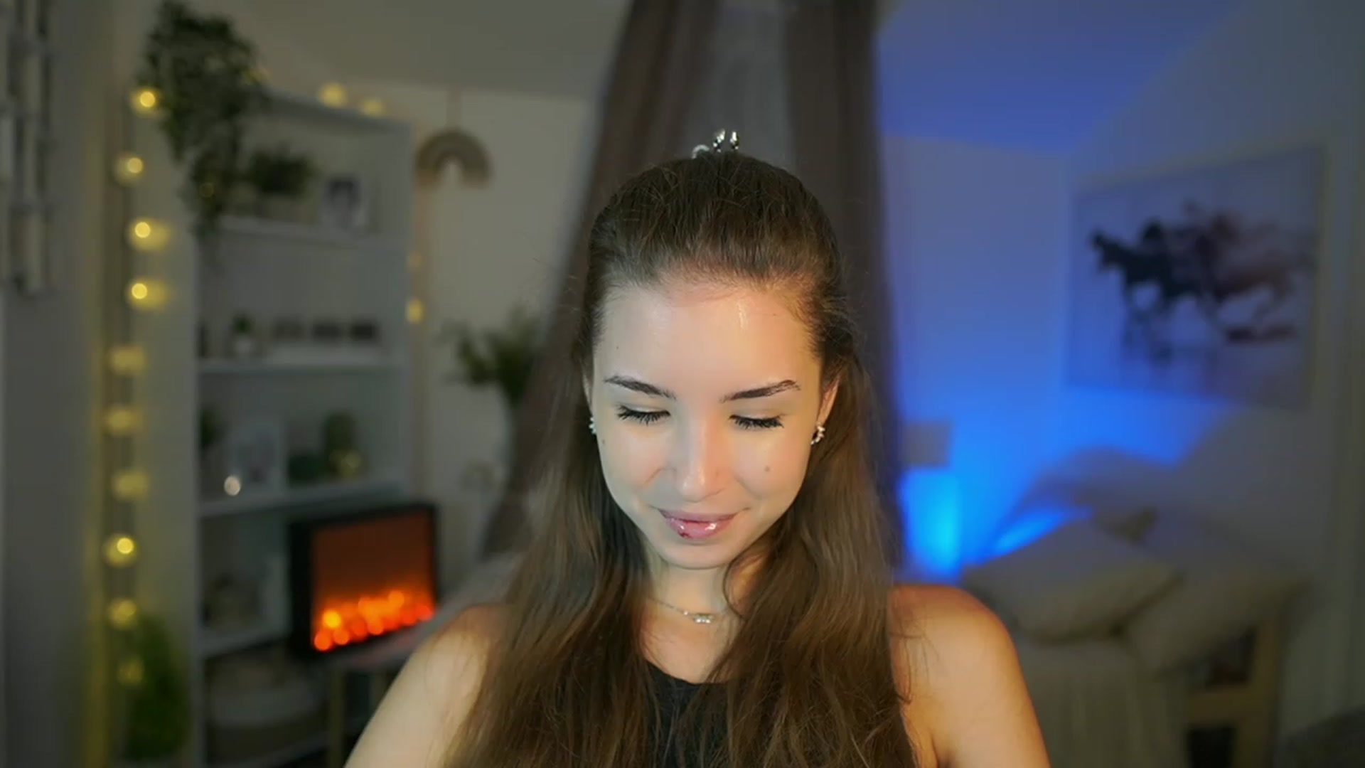 Gallery image thumbnail from Shy_jane's myfreecams stream on, 09/01/2023, 15:29 image 8 of 20
