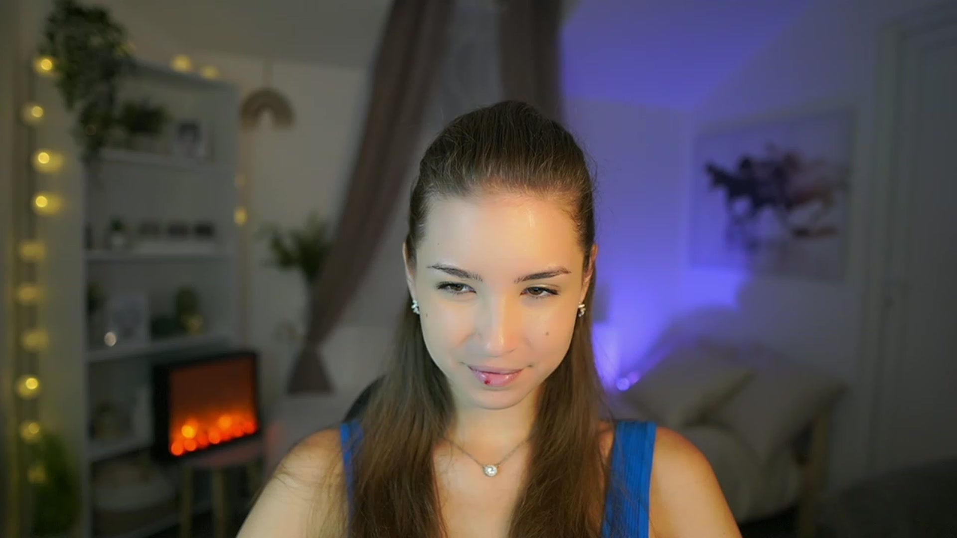 Gallery image thumbnail from Shy_jane's myfreecams stream on, 09/02/2023, 08:51 image 5 of 20