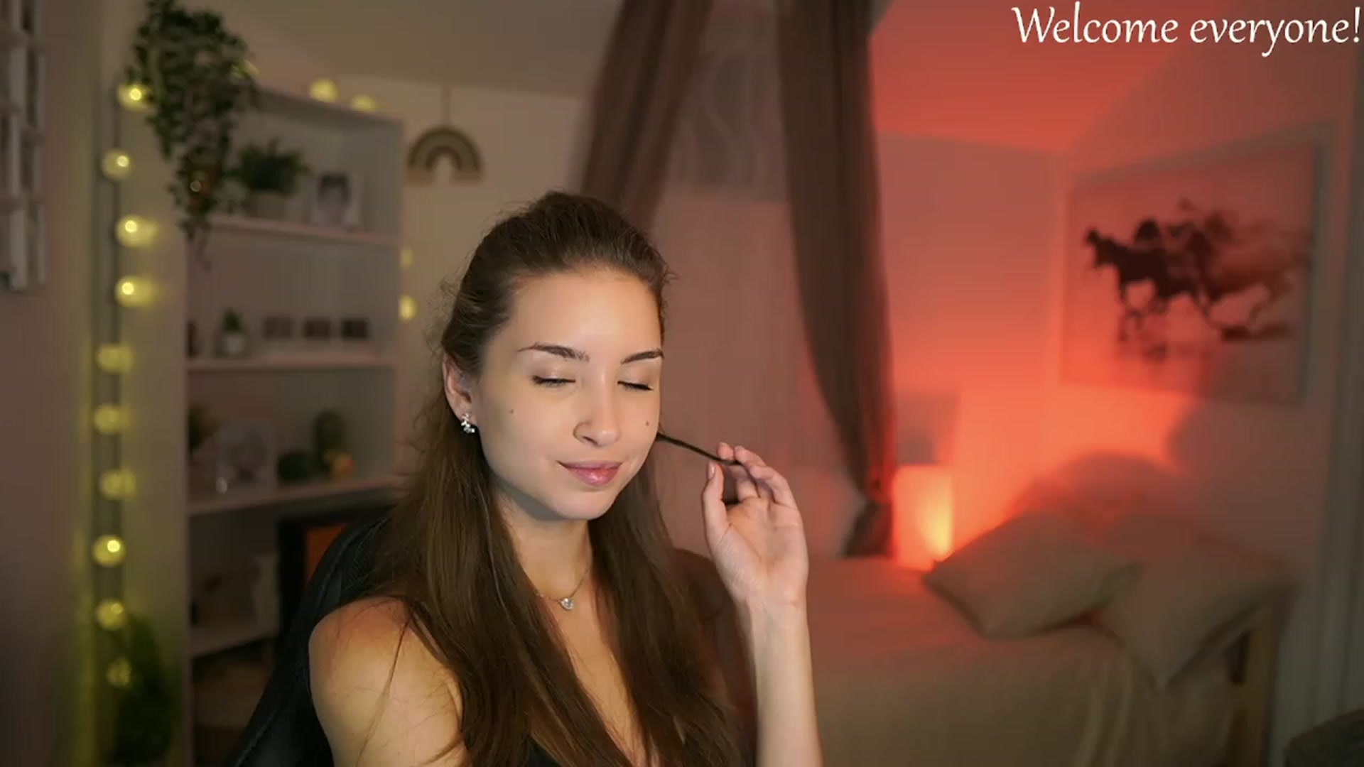 Gallery image thumbnail from Shy_jane's myfreecams stream on, 09/05/2023, 10:52 image 9 of 20