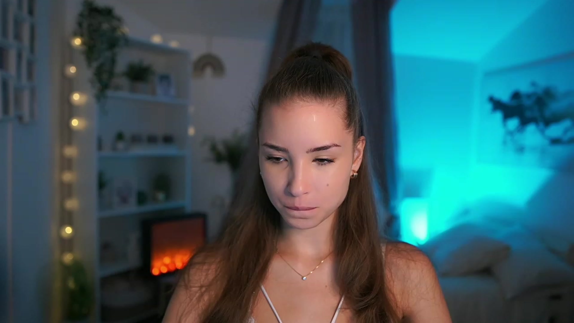 Gallery image thumbnail from Shy_jane's myfreecams stream on, 09/12/2023, 09:24 image 8 of 20
