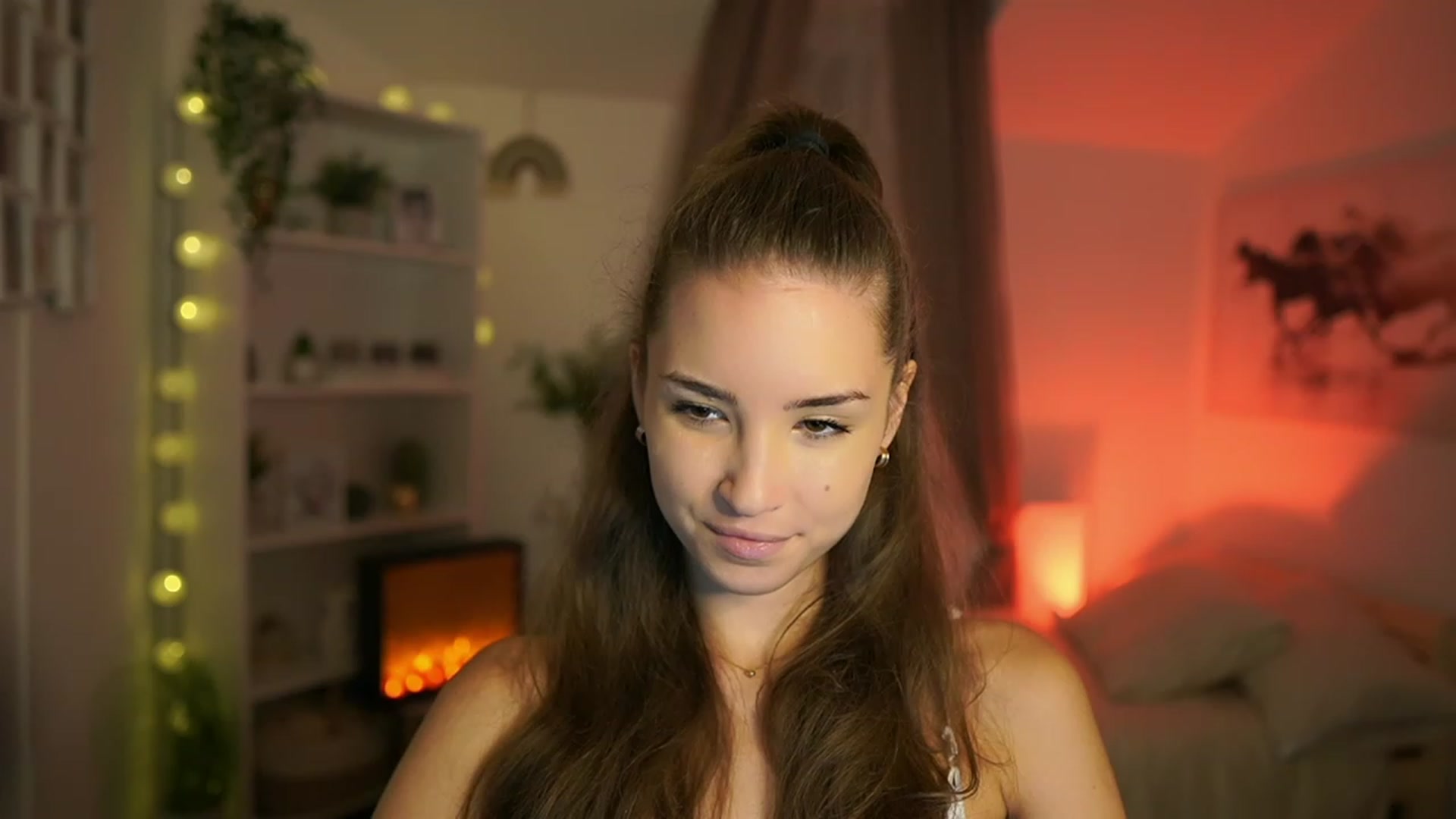 Gallery image thumbnail from Shy_jane's myfreecams stream on, 09/12/2023, 10:50 image 10 of 20
