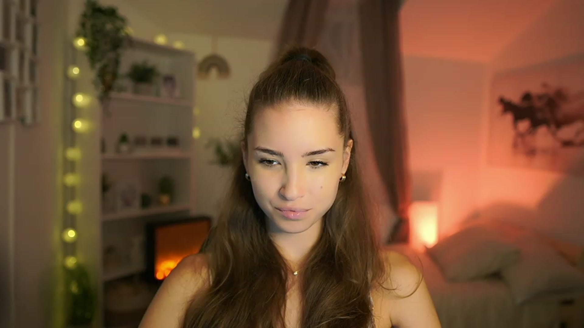 Gallery image thumbnail from Shy_jane's myfreecams stream on, 09/12/2023, 10:50 image 1 of 20
