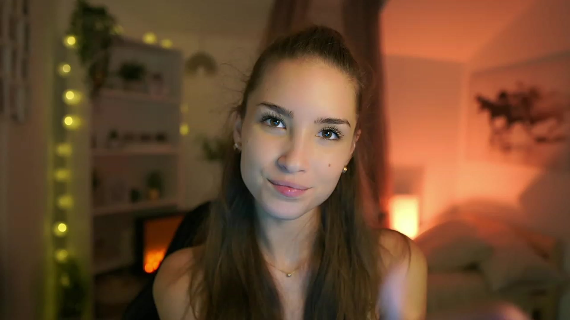 Gallery image thumbnail from Shy_jane's myfreecams stream on, 09/12/2023, 17:43 image 12 of 20