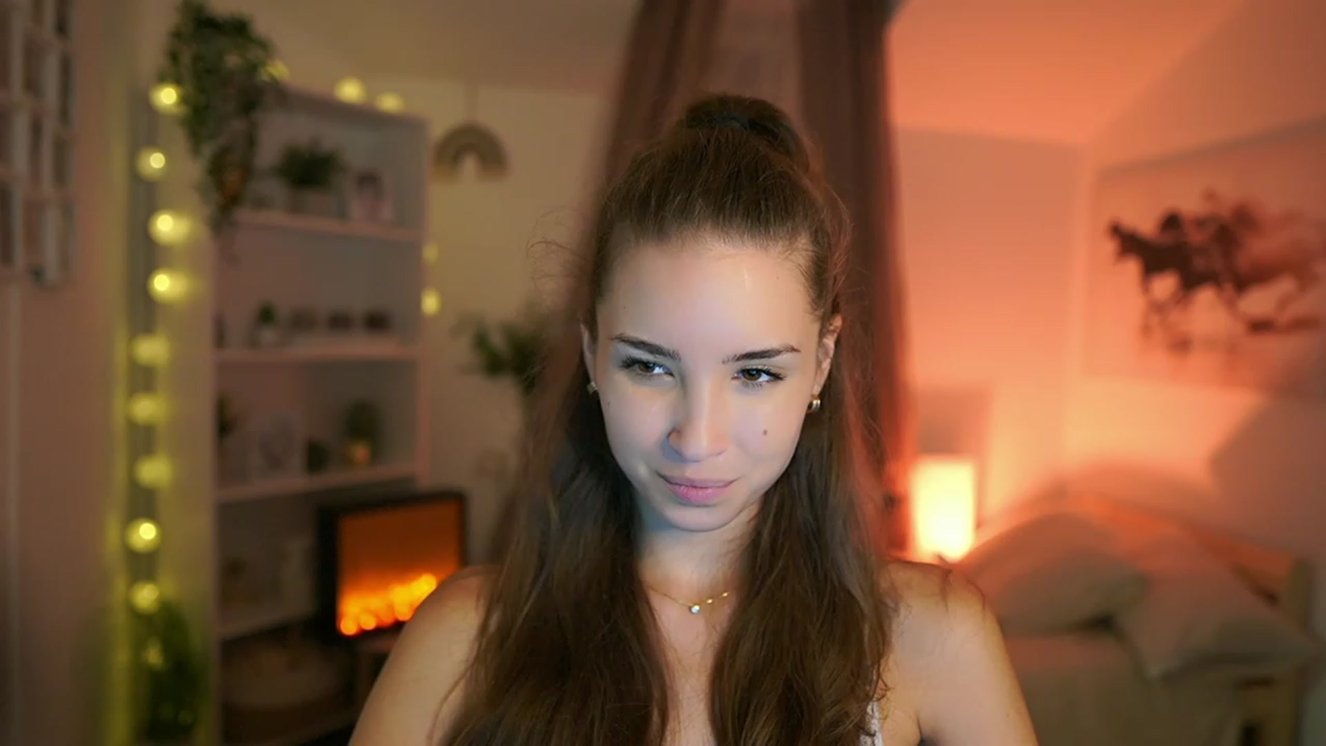 Gallery image thumbnail from Shy_jane's myfreecams stream on, 09/12/2023, 17:43 image 13 of 20