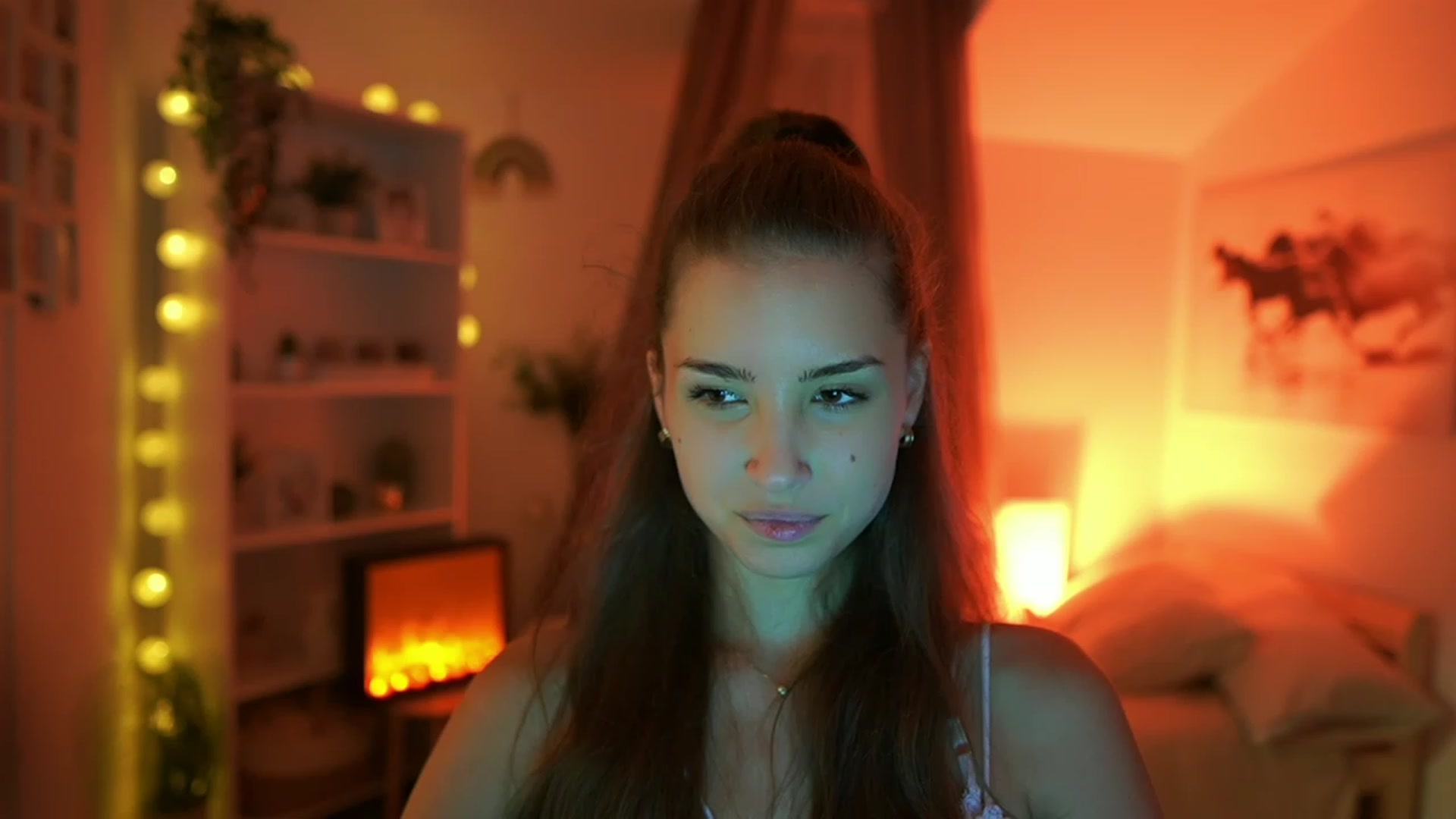 Gallery image thumbnail from Shy_jane's myfreecams stream on, 09/12/2023, 17:43 image 2 of 20