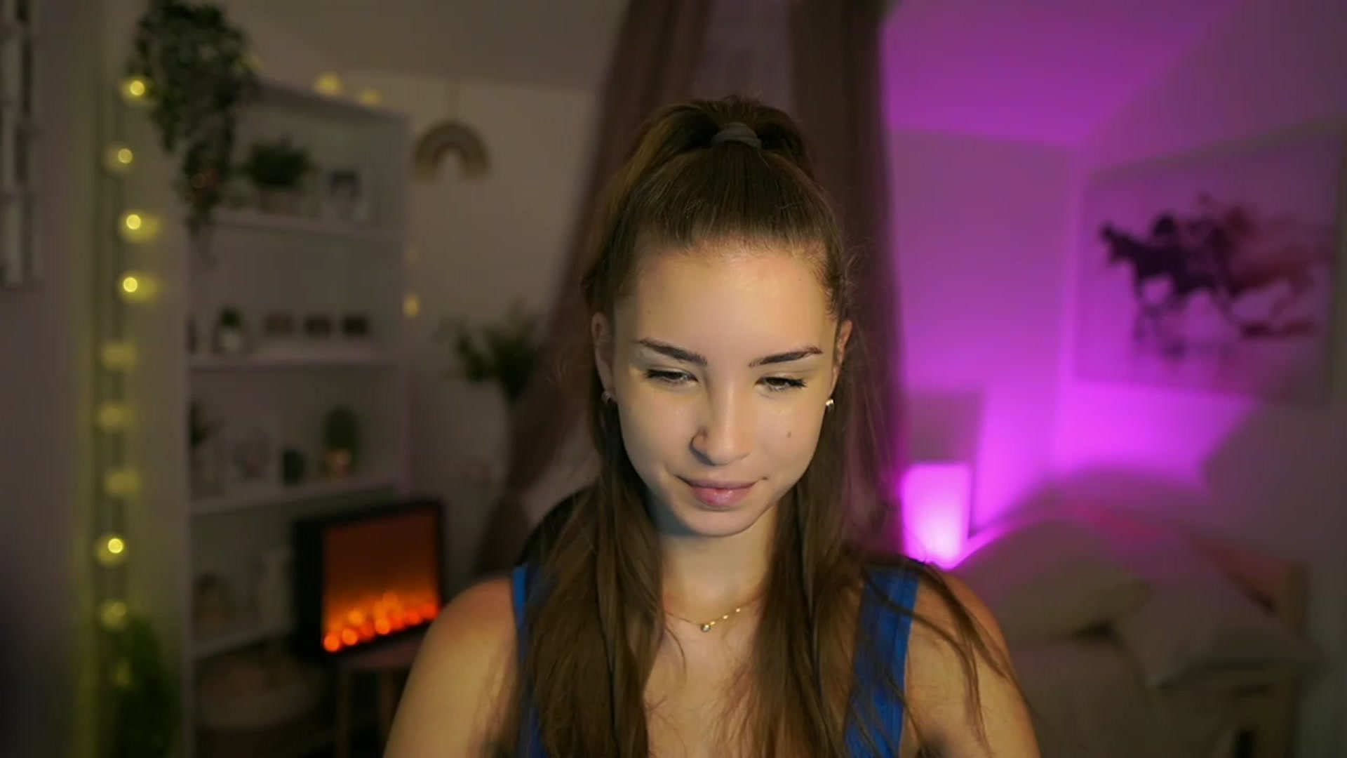 Gallery image thumbnail from Shy_jane's myfreecams stream on, 09/14/2023, 08:57 image 1 of 20