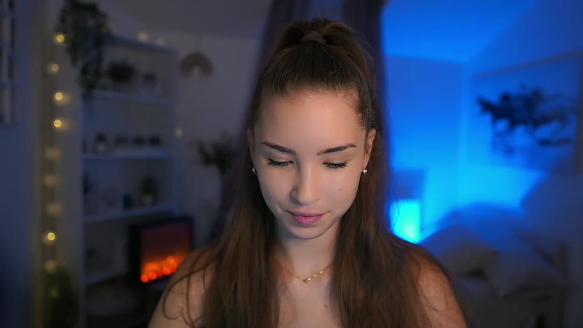Gallery image thumbnail from Shy_jane's myfreecams stream on, 09/14/2023, 08:57 image 19 of 20