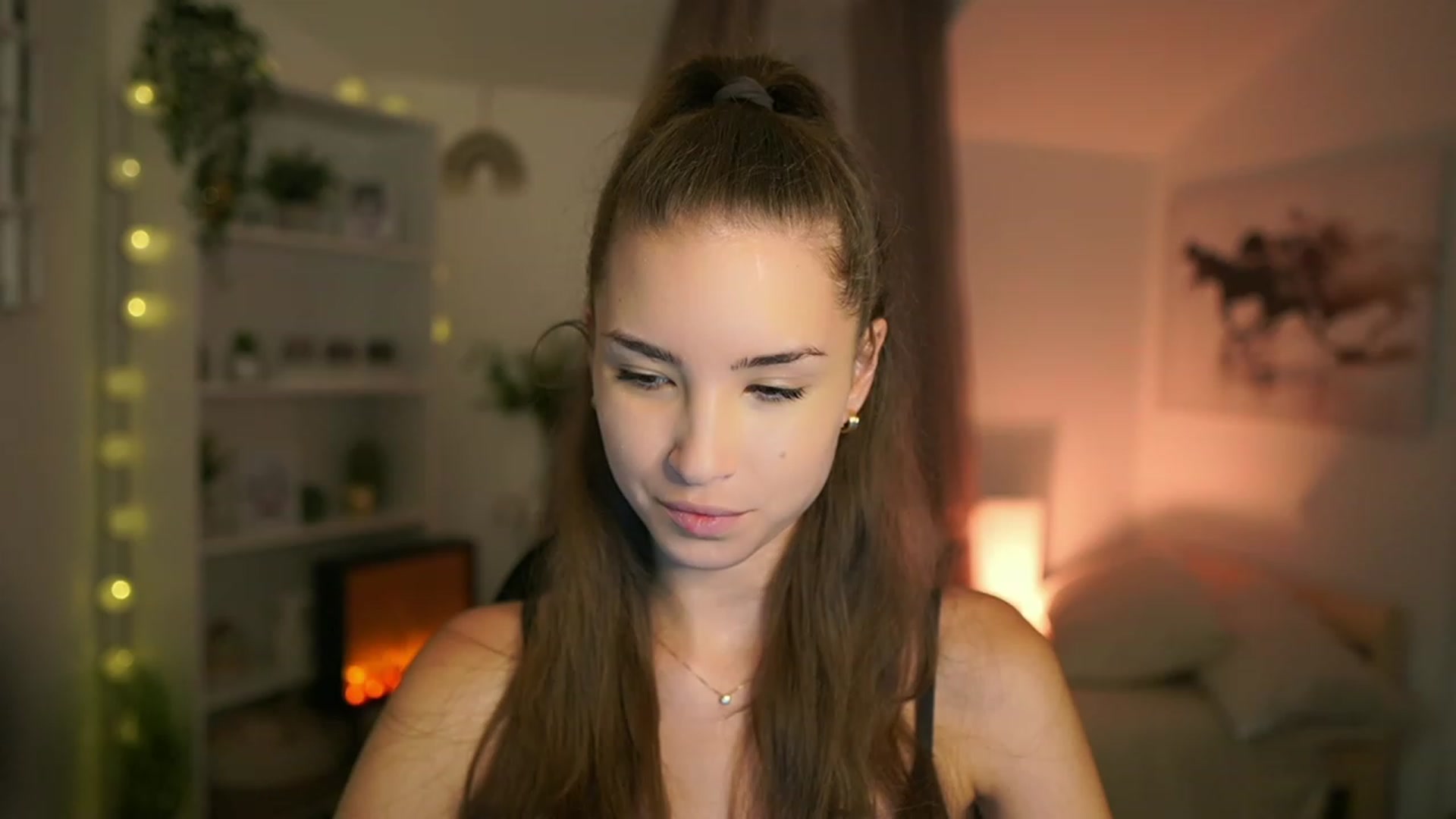 Gallery image thumbnail from Shy_jane's myfreecams stream on, 09/14/2023, 12:14 image 4 of 20