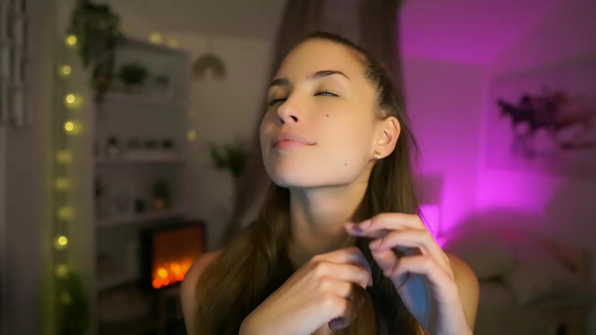 Gallery image thumbnail from Shy_jane's myfreecams stream on, 09/14/2023, 13:10 image 15 of 20