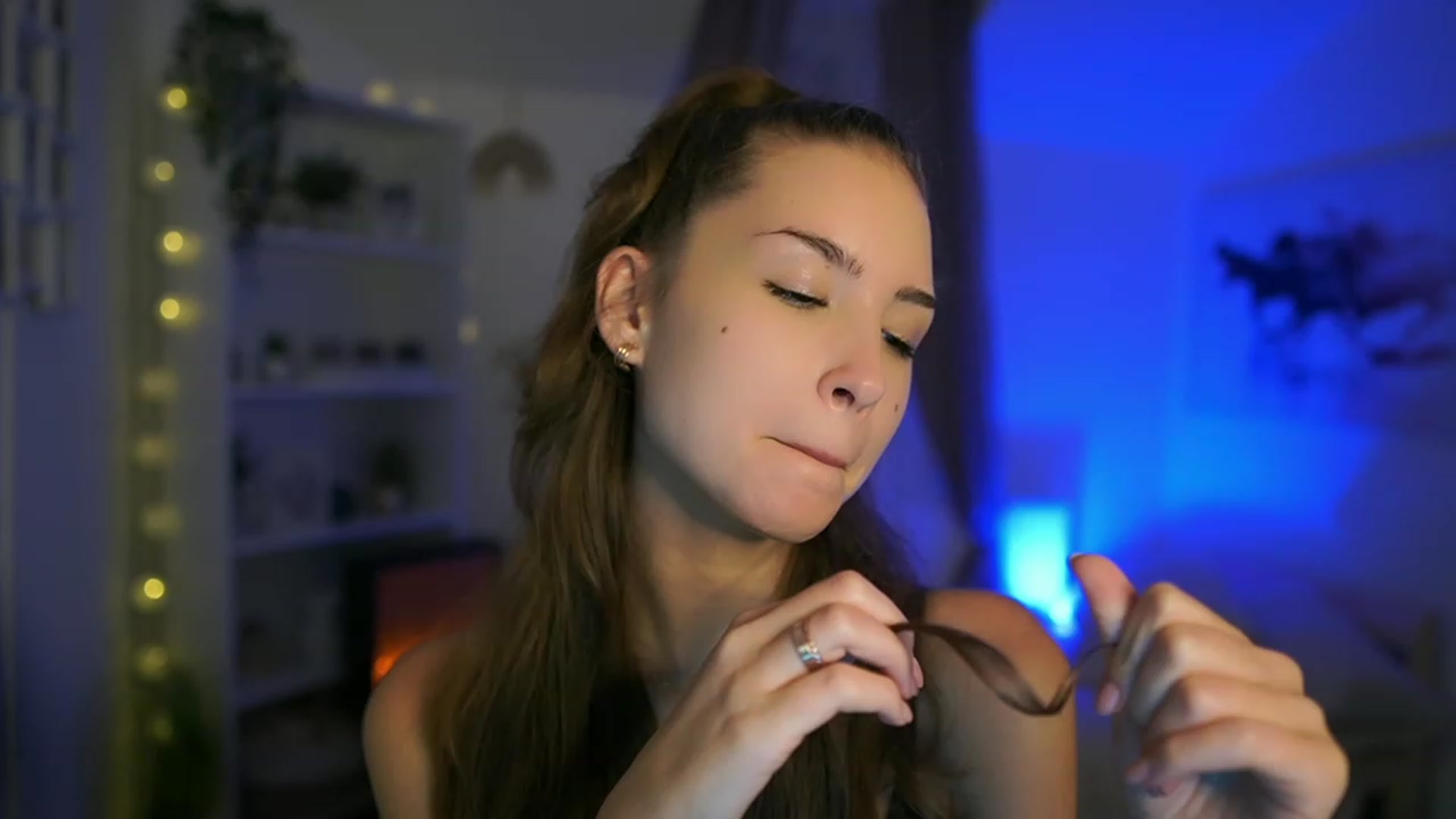 Gallery image thumbnail from Shy_jane's myfreecams stream on, 09/14/2023, 13:10 image 17 of 20