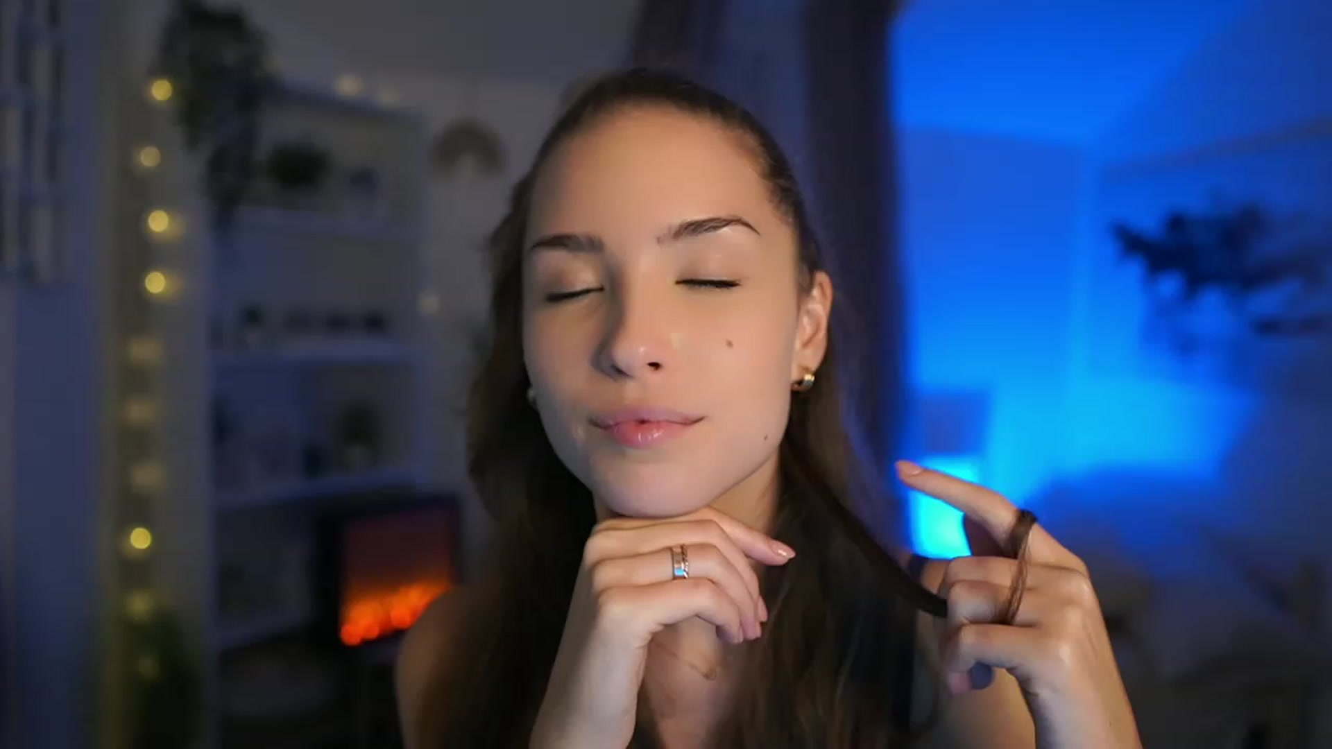 Gallery image thumbnail from Shy_jane's myfreecams stream on, 09/14/2023, 13:10 image 18 of 20