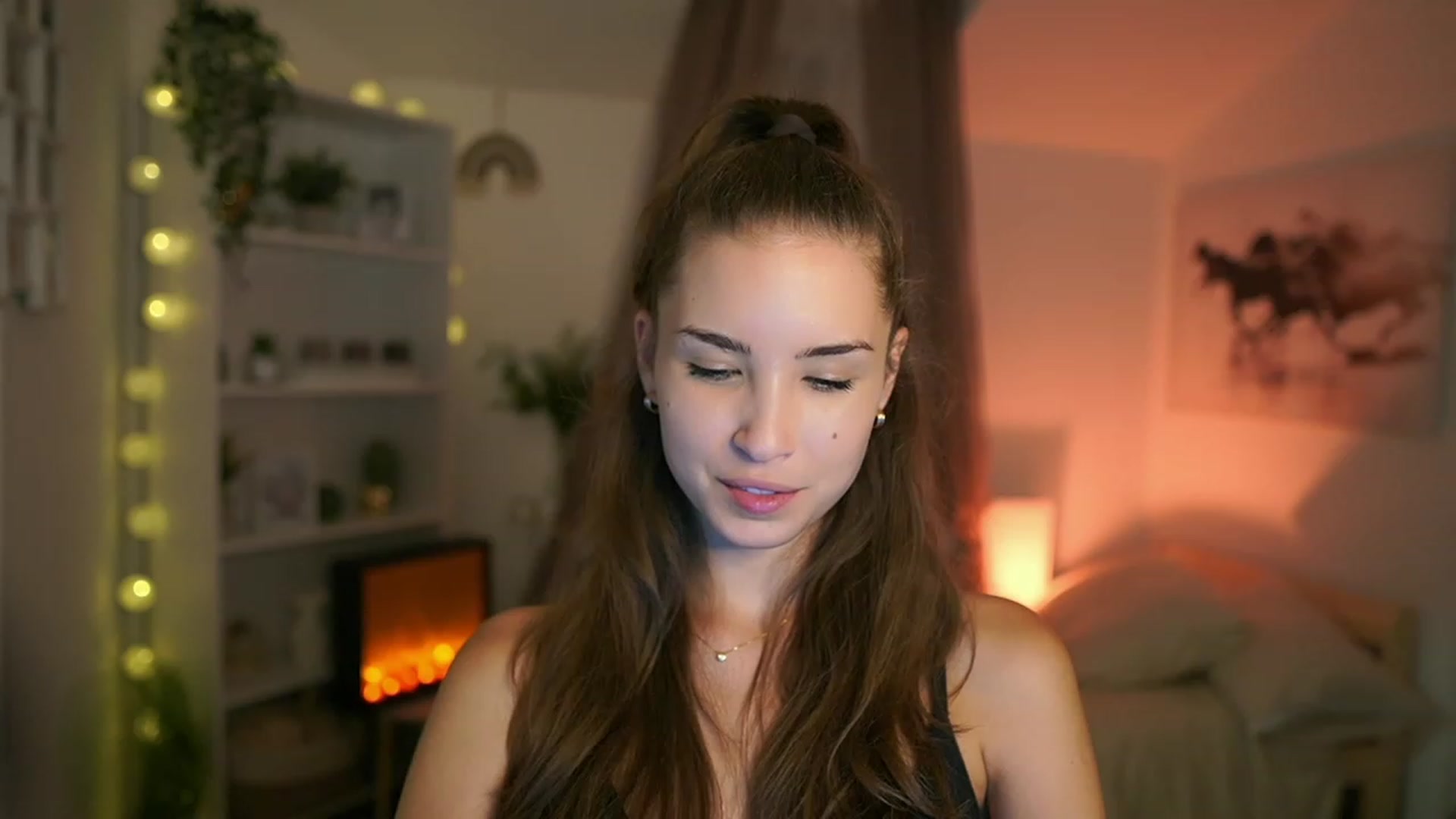 Gallery image thumbnail from Shy_jane's myfreecams stream on, 09/14/2023, 18:00 image 16 of 20