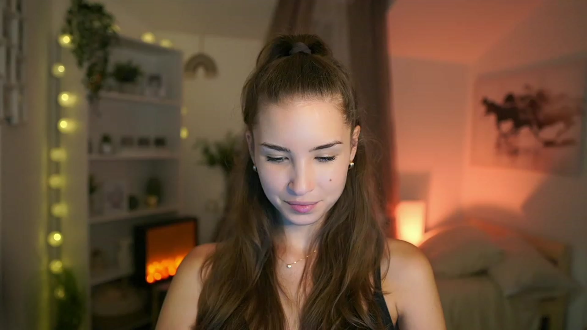 Gallery image thumbnail from Shy_jane's myfreecams stream on, 09/14/2023, 18:00 image 14 of 20