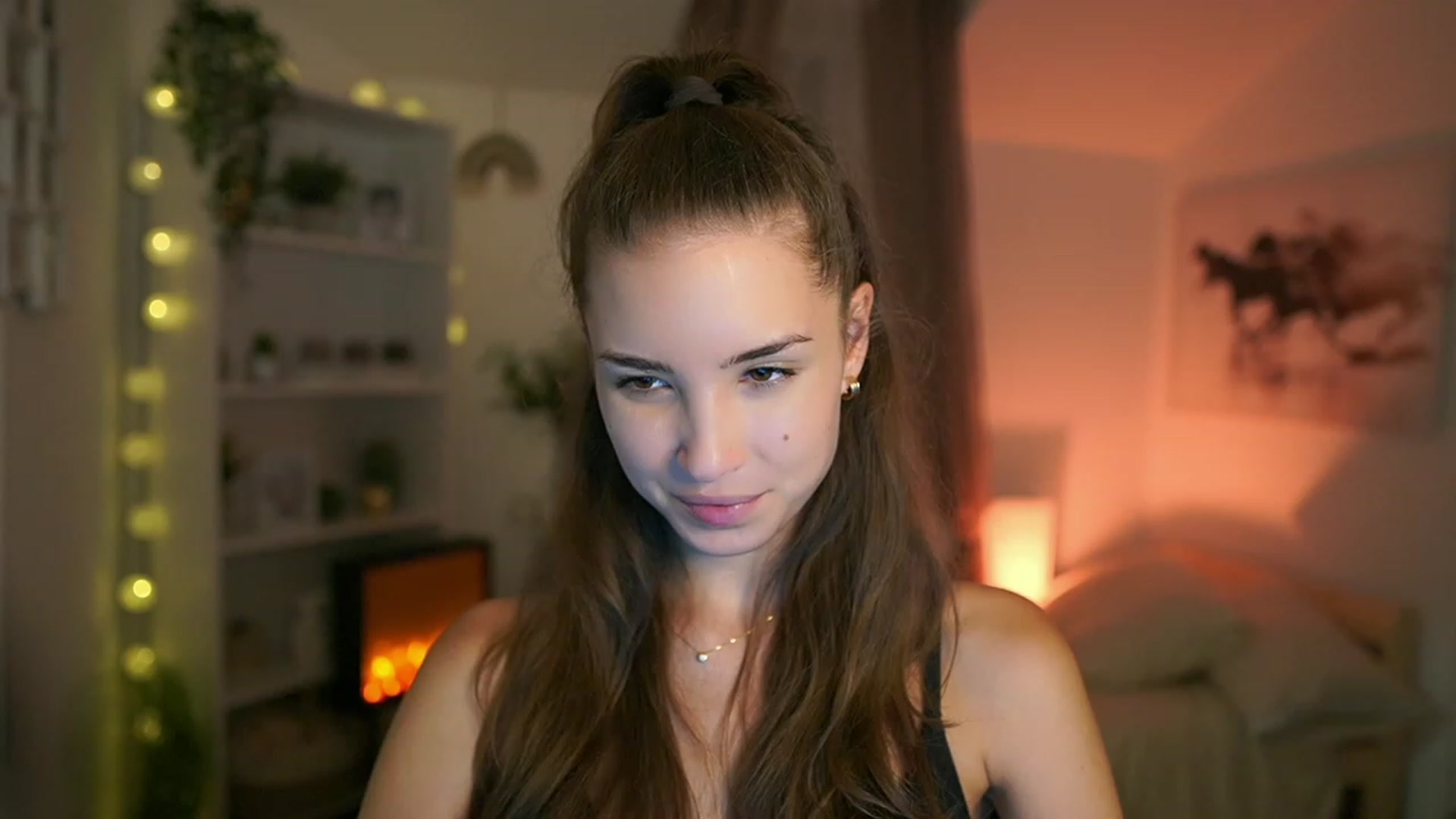Gallery image thumbnail from Shy_jane's myfreecams stream on, 09/14/2023, 18:00 image 9 of 20