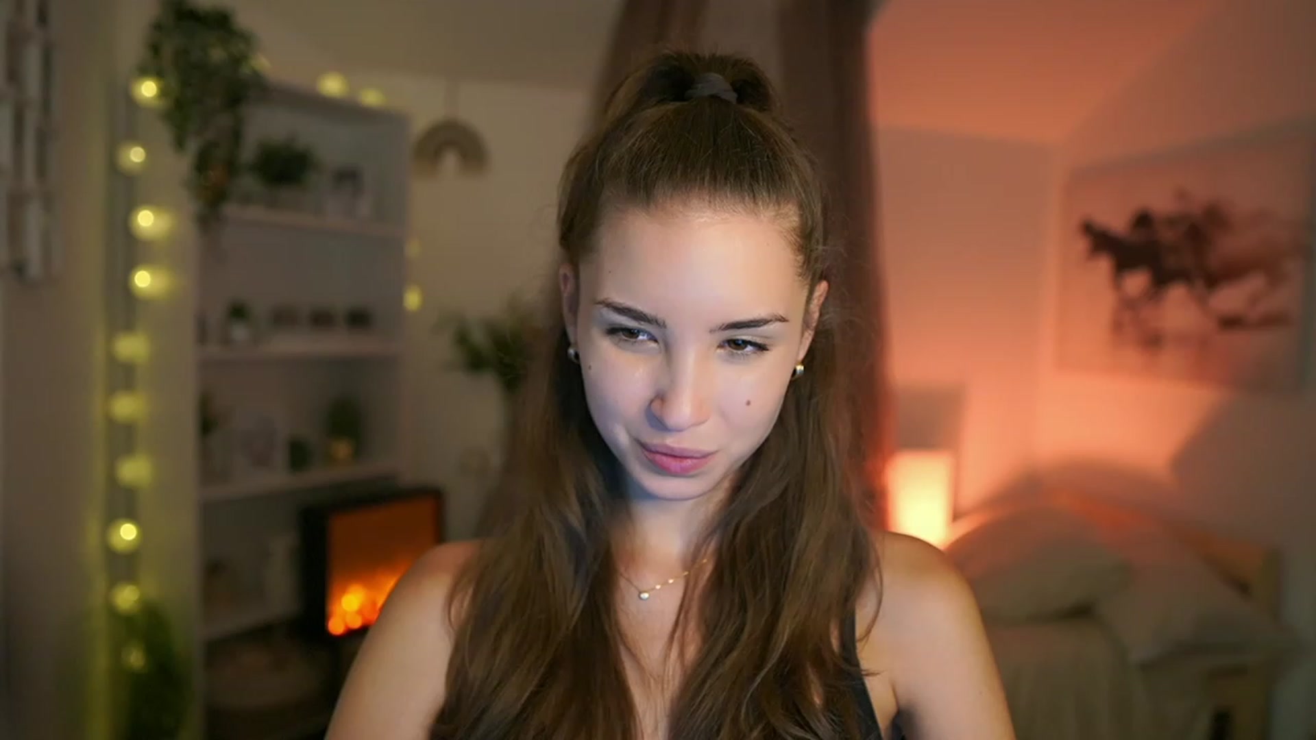 Gallery image thumbnail from Shy_jane's myfreecams stream on, 09/14/2023, 18:00 image 8 of 20