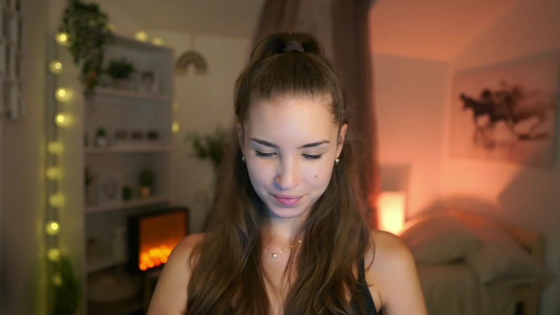 Gallery image thumbnail from Shy_jane's myfreecams stream on, 09/14/2023, 18:00 image 17 of 20