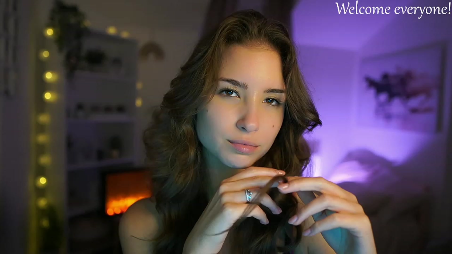 Gallery image thumbnail from Shy_jane's myfreecams stream on, 09/17/2023, 16:51 image 5 of 20