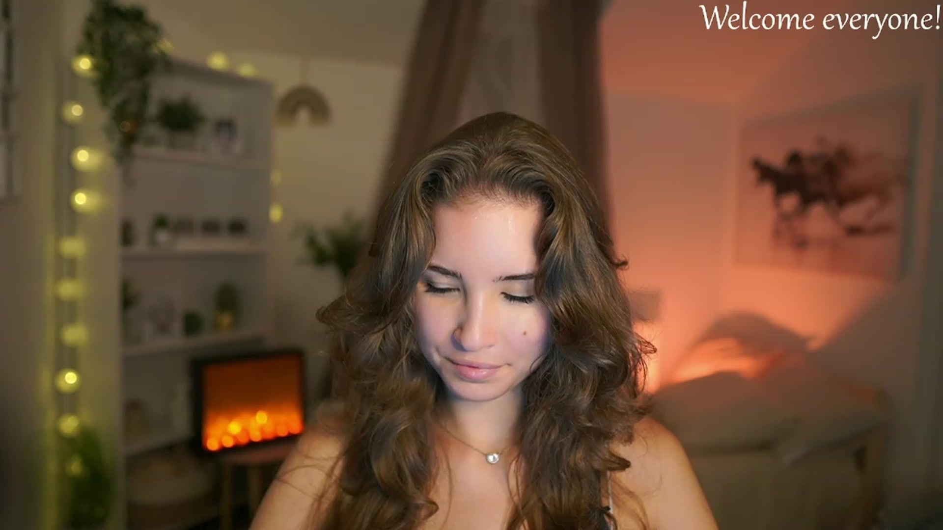 Gallery image thumbnail from Shy_jane's myfreecams stream on, 09/19/2023, 12:18 image 16 of 20