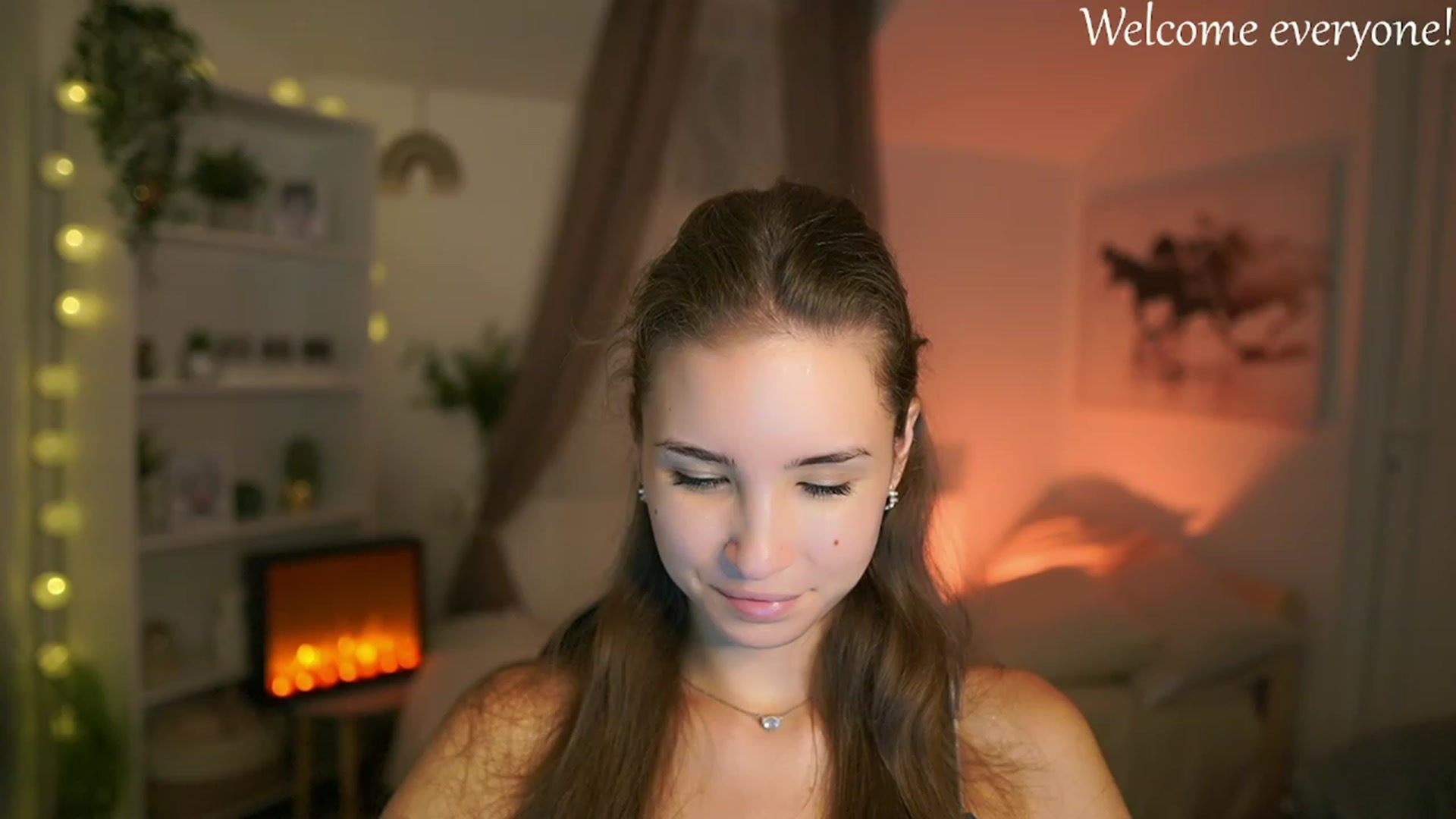 Gallery image thumbnail from Shy_jane's myfreecams stream on, 09/19/2023, 17:03 image 9 of 20