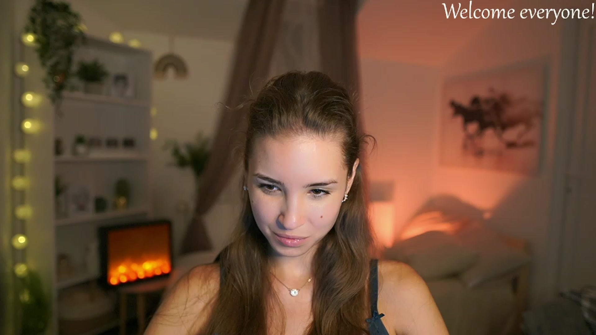 Gallery image thumbnail from Shy_jane's myfreecams stream on, 09/19/2023, 17:40 image 18 of 20