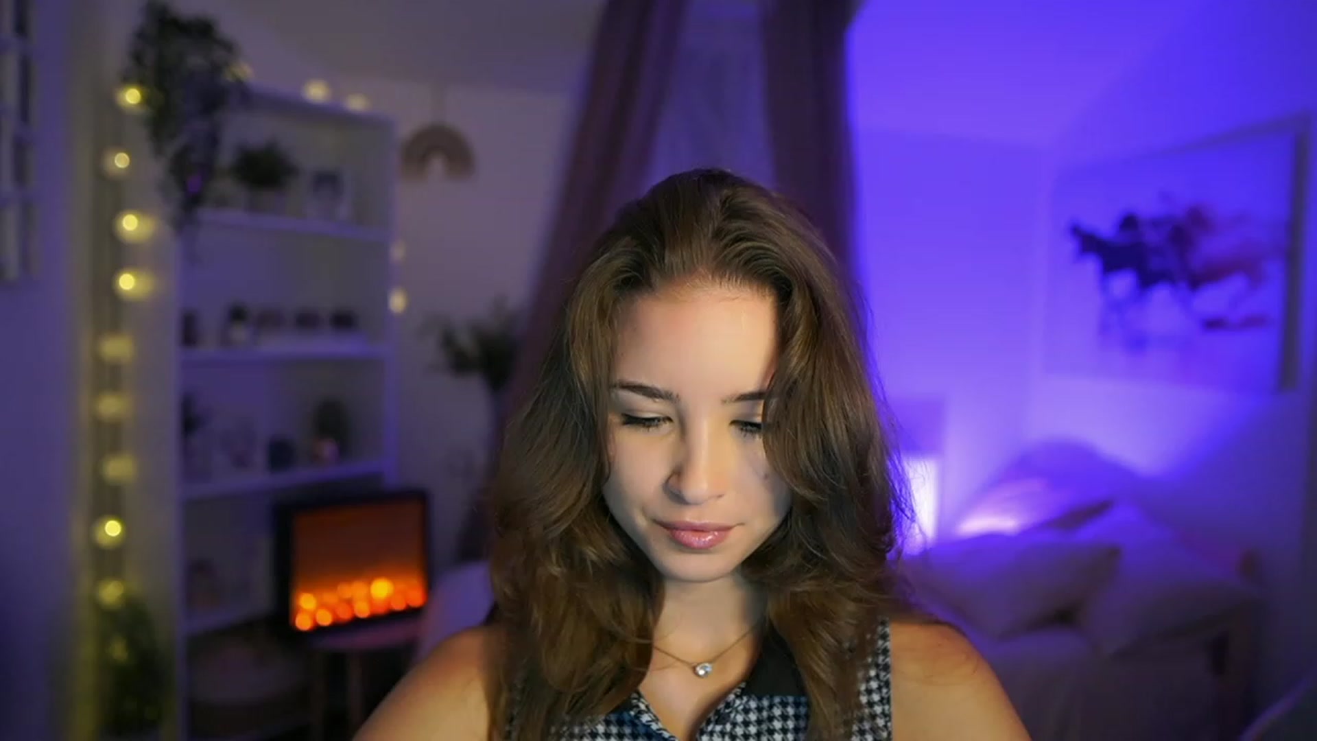 Gallery image thumbnail from Shy_jane's myfreecams stream on, 09/24/2023, 09:39 image 6 of 20