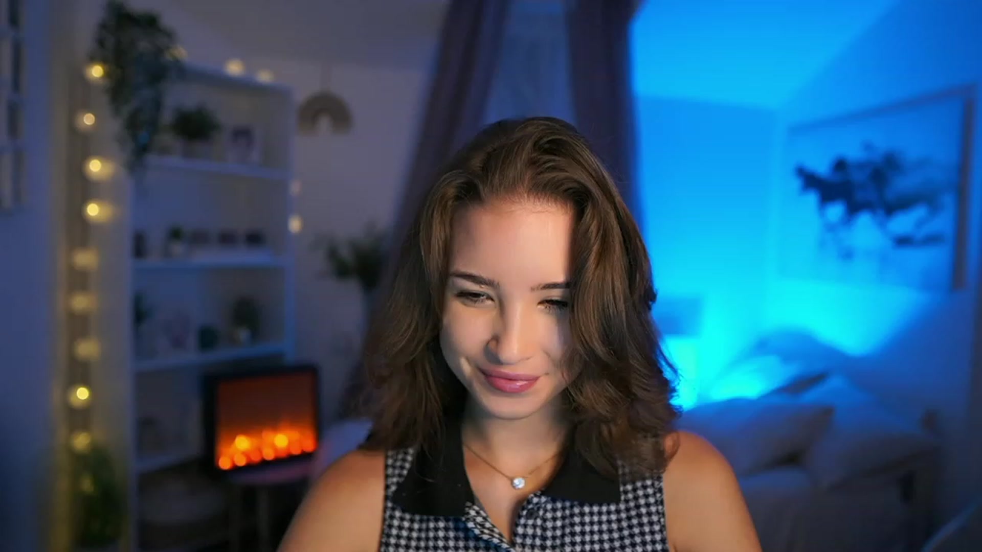 Gallery image thumbnail from Shy_jane's myfreecams stream on, 09/24/2023, 09:39 image 2 of 20