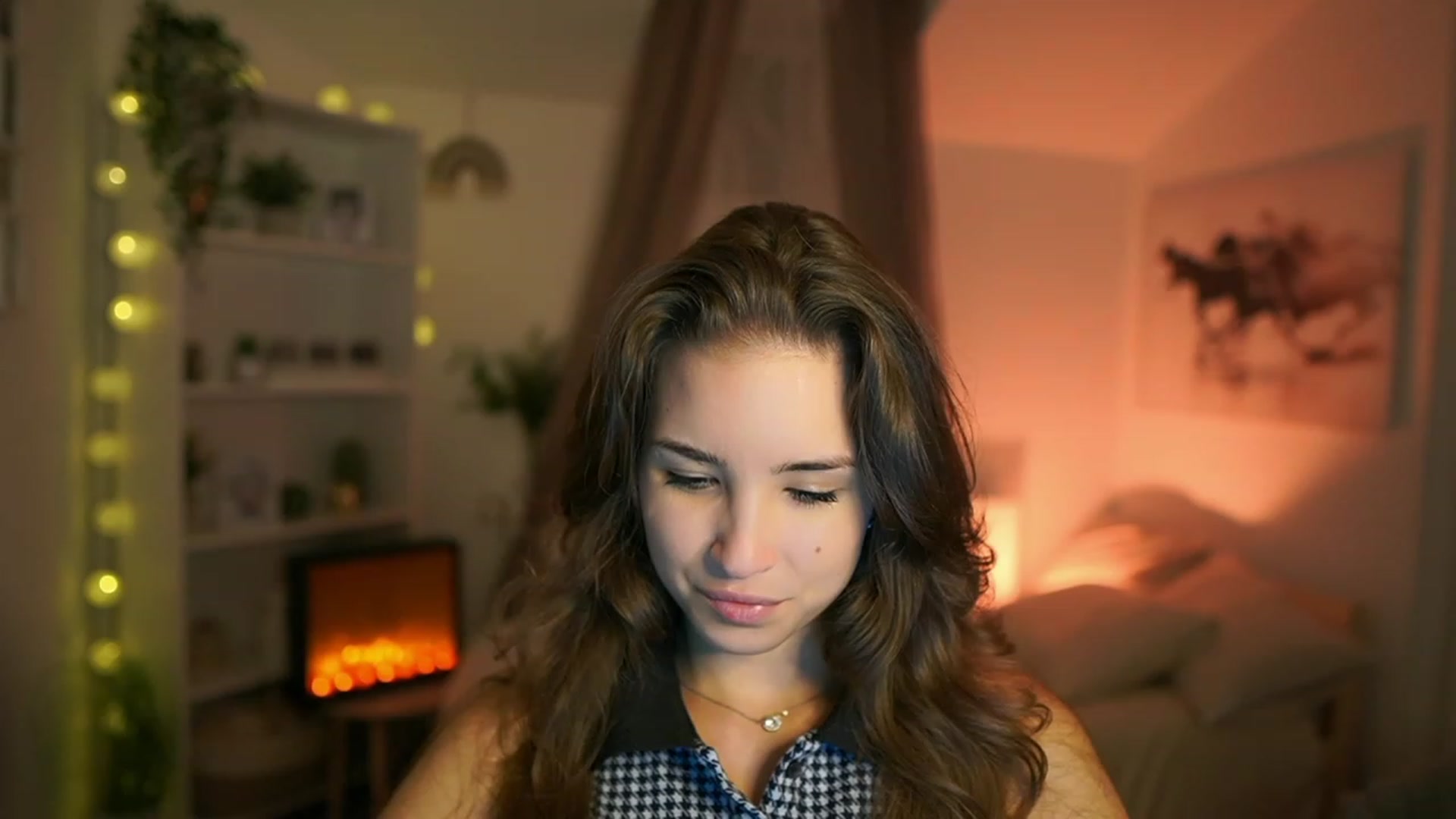 Gallery image thumbnail from Shy_jane's myfreecams stream on, 09/24/2023, 16:57 image 4 of 20