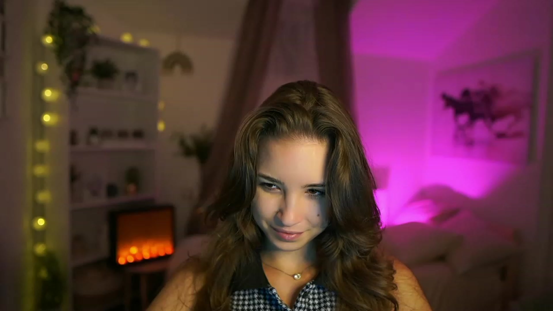 Gallery image thumbnail from Shy_jane's myfreecams stream on, 09/24/2023, 16:57 image 15 of 20