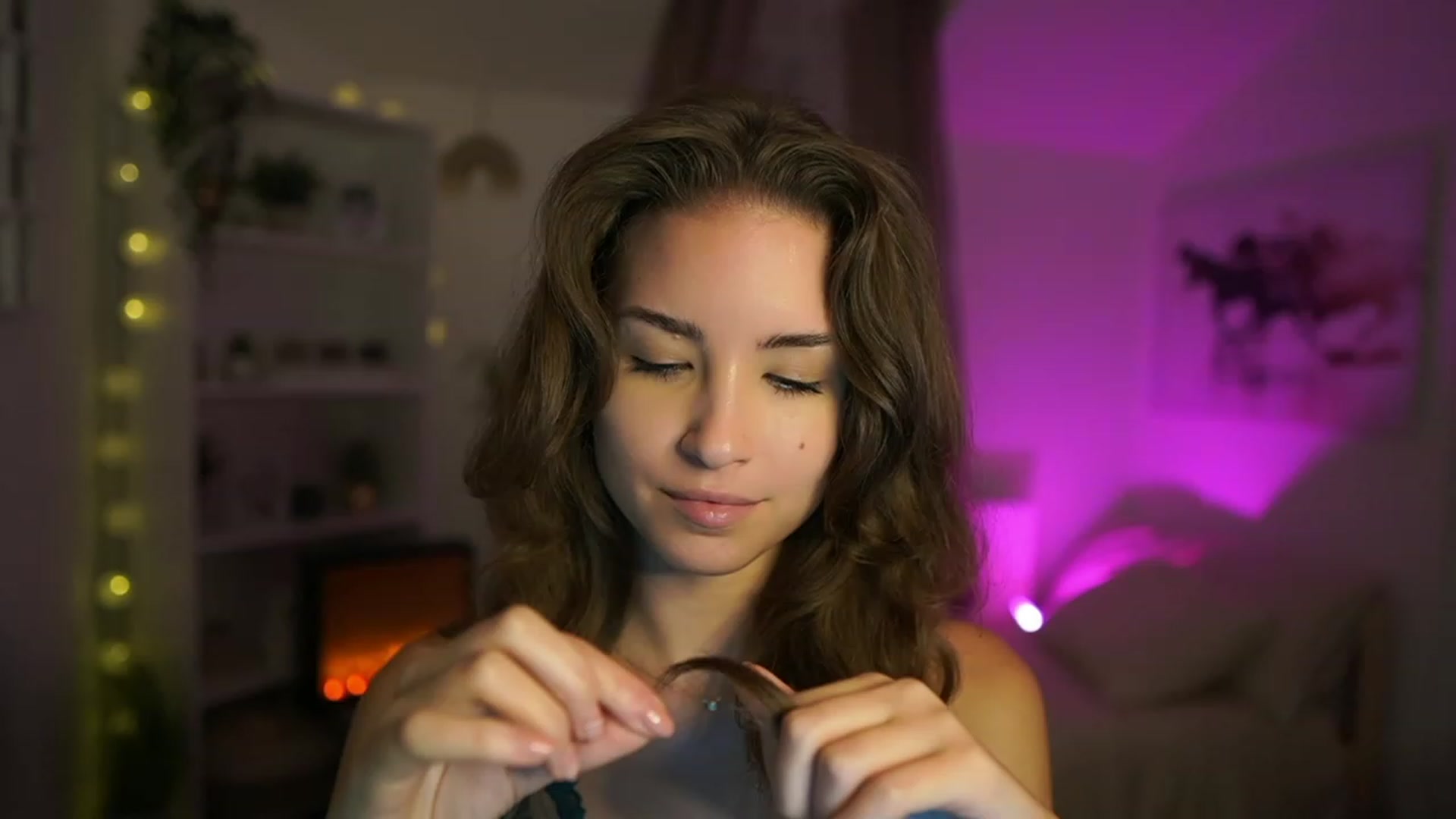 Gallery image thumbnail from Shy_jane's myfreecams stream on, 09/26/2023, 10:03 image 17 of 20