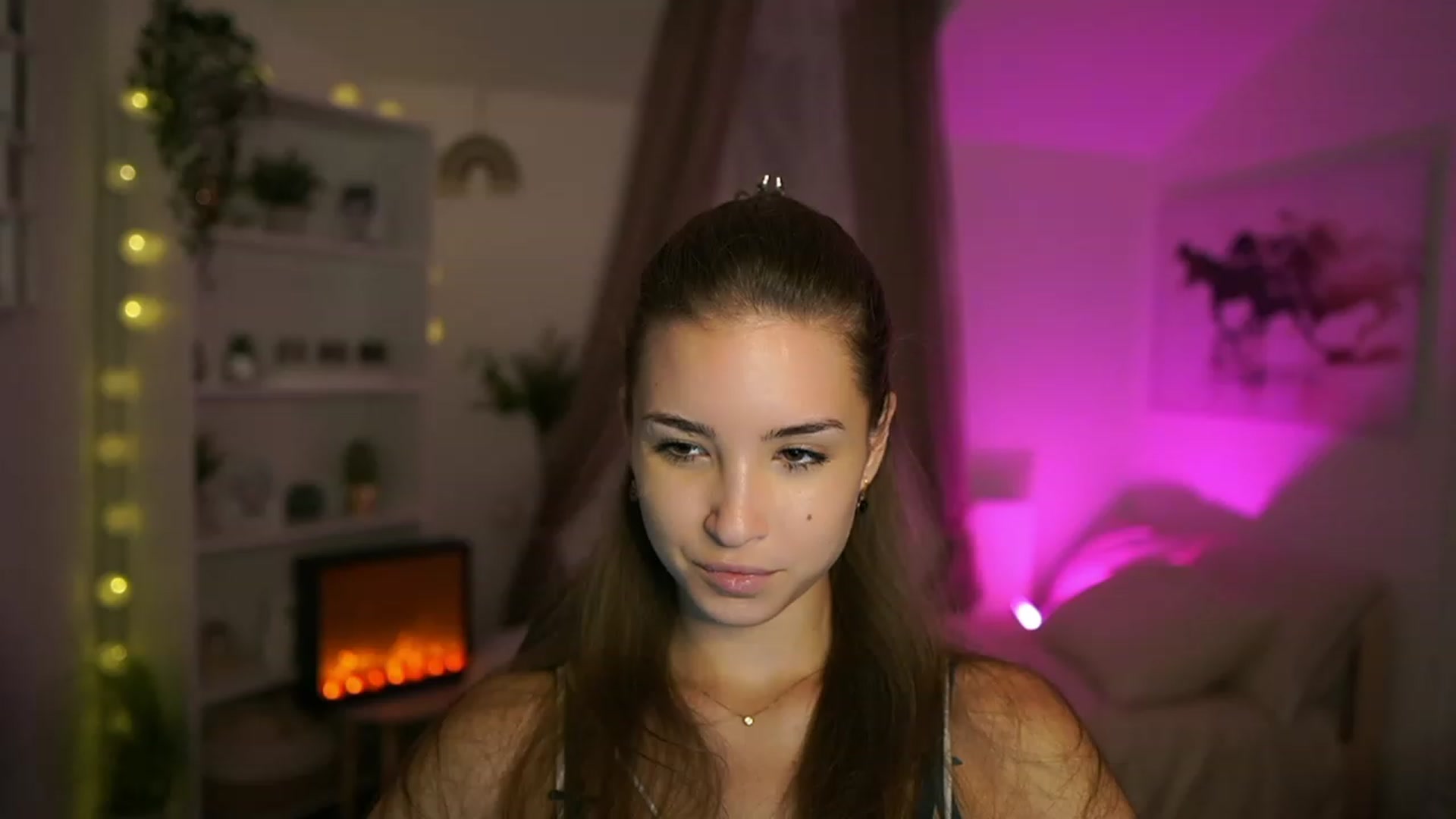 Gallery image thumbnail from Shy_jane's myfreecams stream on, 09/28/2023, 11:42 image 20 of 20