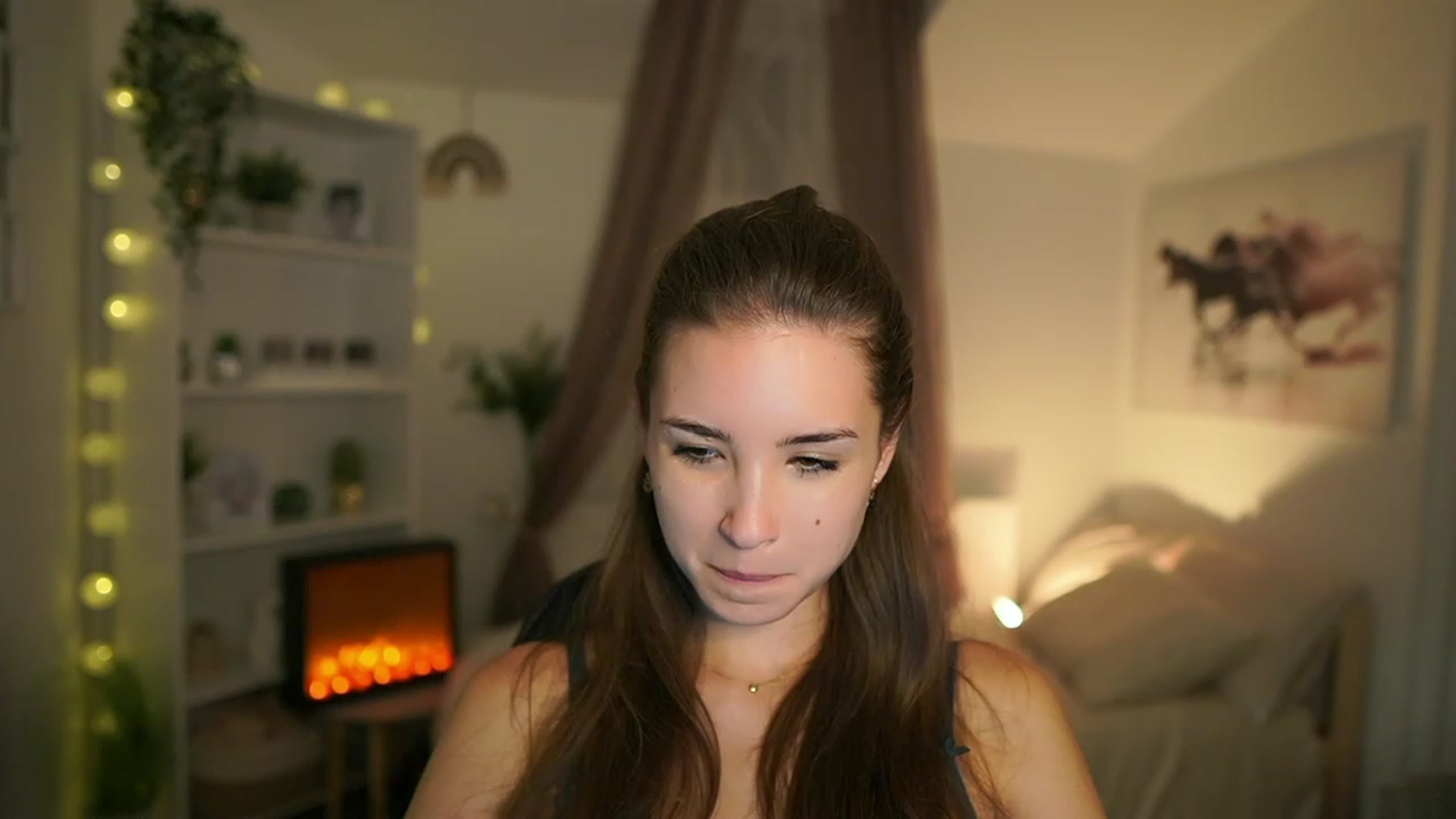 Gallery image thumbnail from Shy_jane's myfreecams stream on, 09/28/2023, 16:11 image 4 of 20
