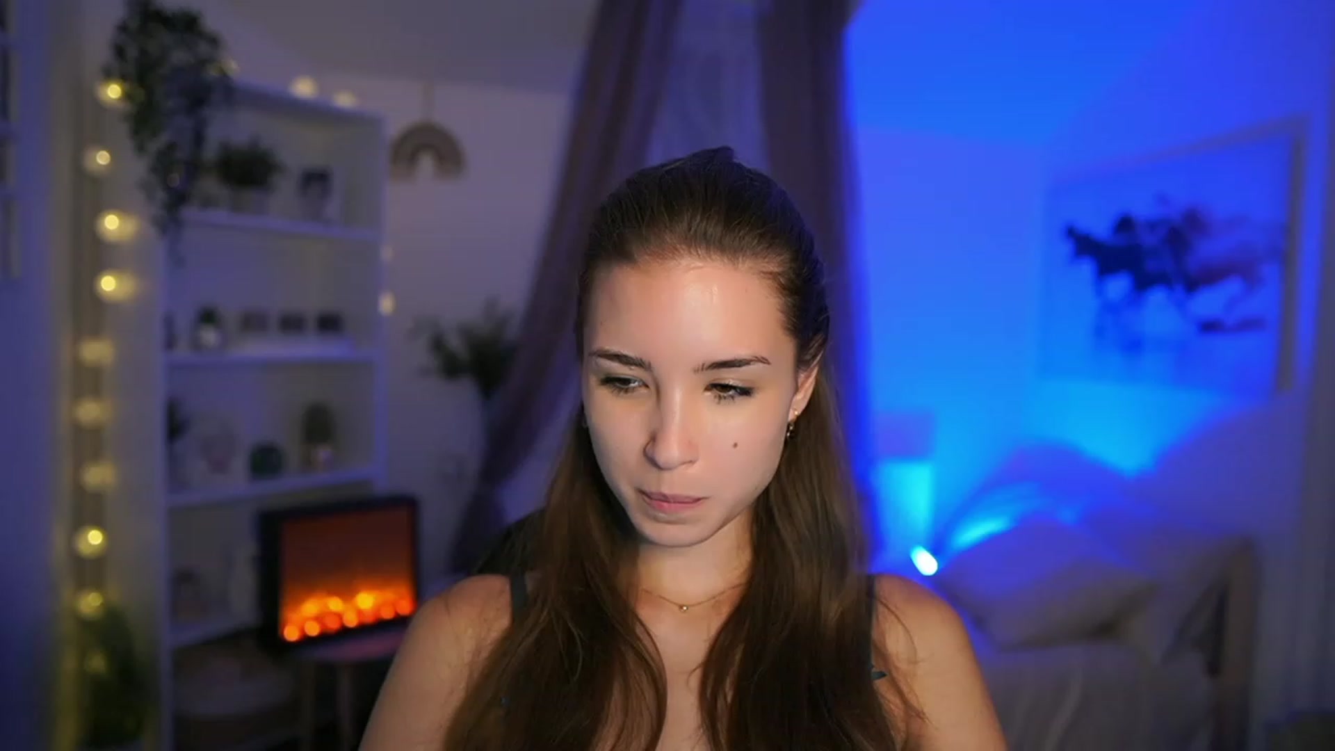Gallery image thumbnail from Shy_jane's myfreecams stream on, 09/28/2023, 16:11 image 9 of 20