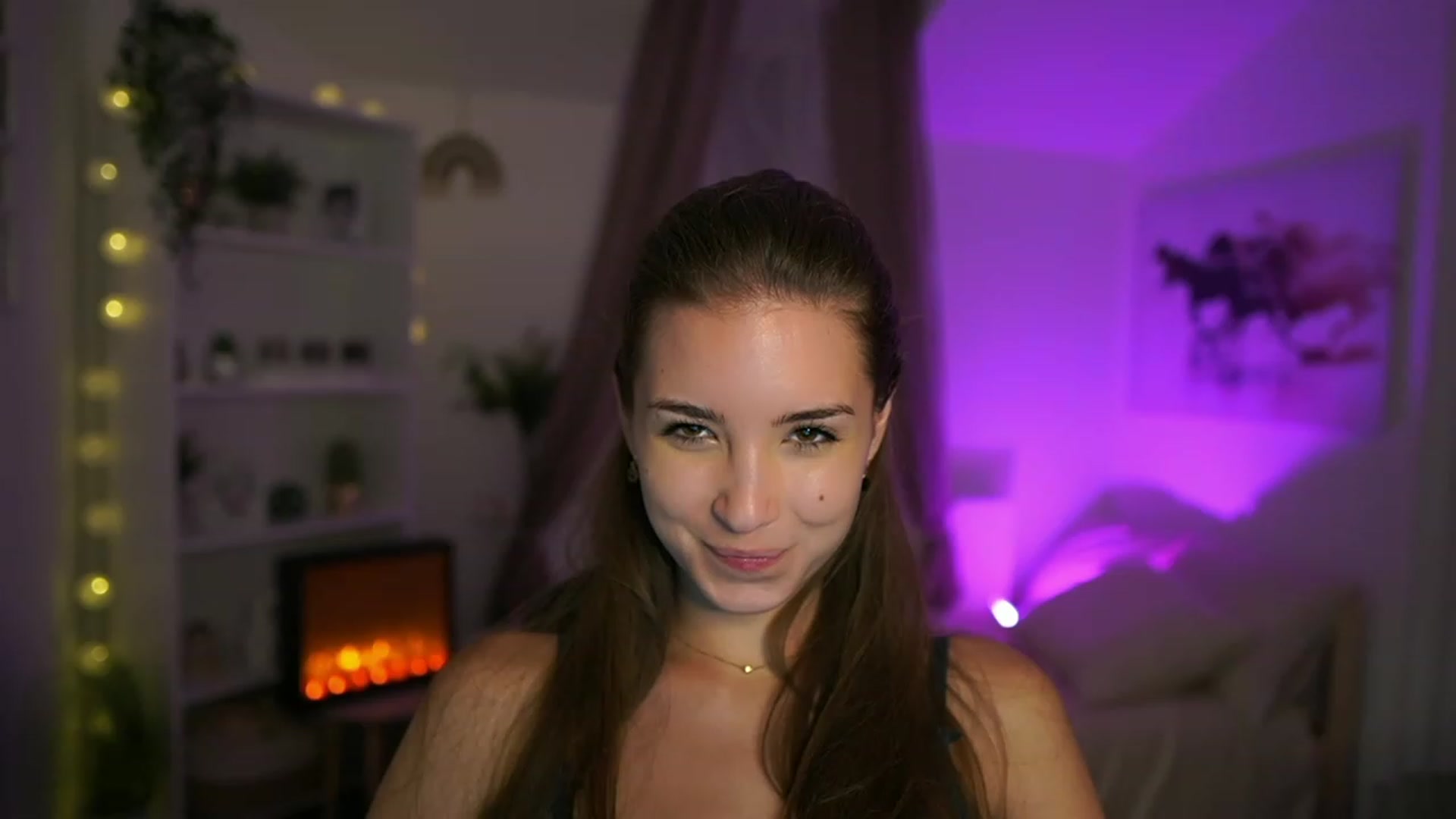 Gallery image thumbnail from Shy_jane's myfreecams stream on, 09/28/2023, 16:35 image 1 of 20