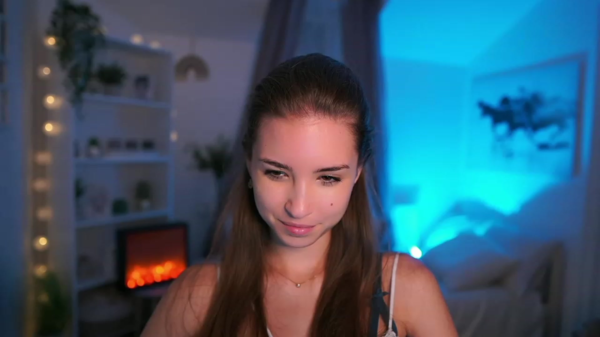 Gallery image thumbnail from Shy_jane's myfreecams stream on, 09/28/2023, 17:13 image 1 of 20