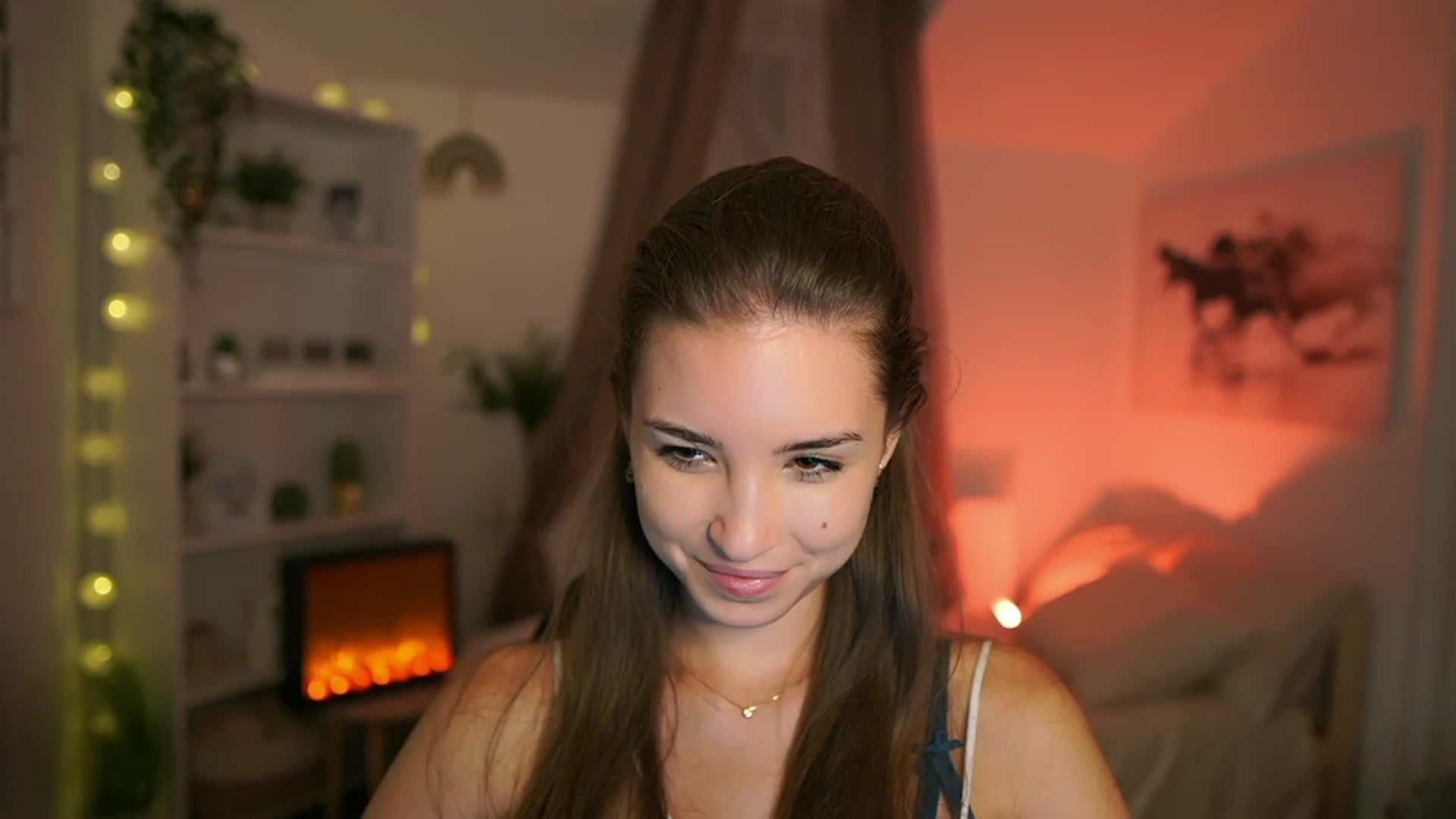 Gallery image thumbnail from Shy_jane's myfreecams stream on, 09/28/2023, 17:13 image 16 of 20