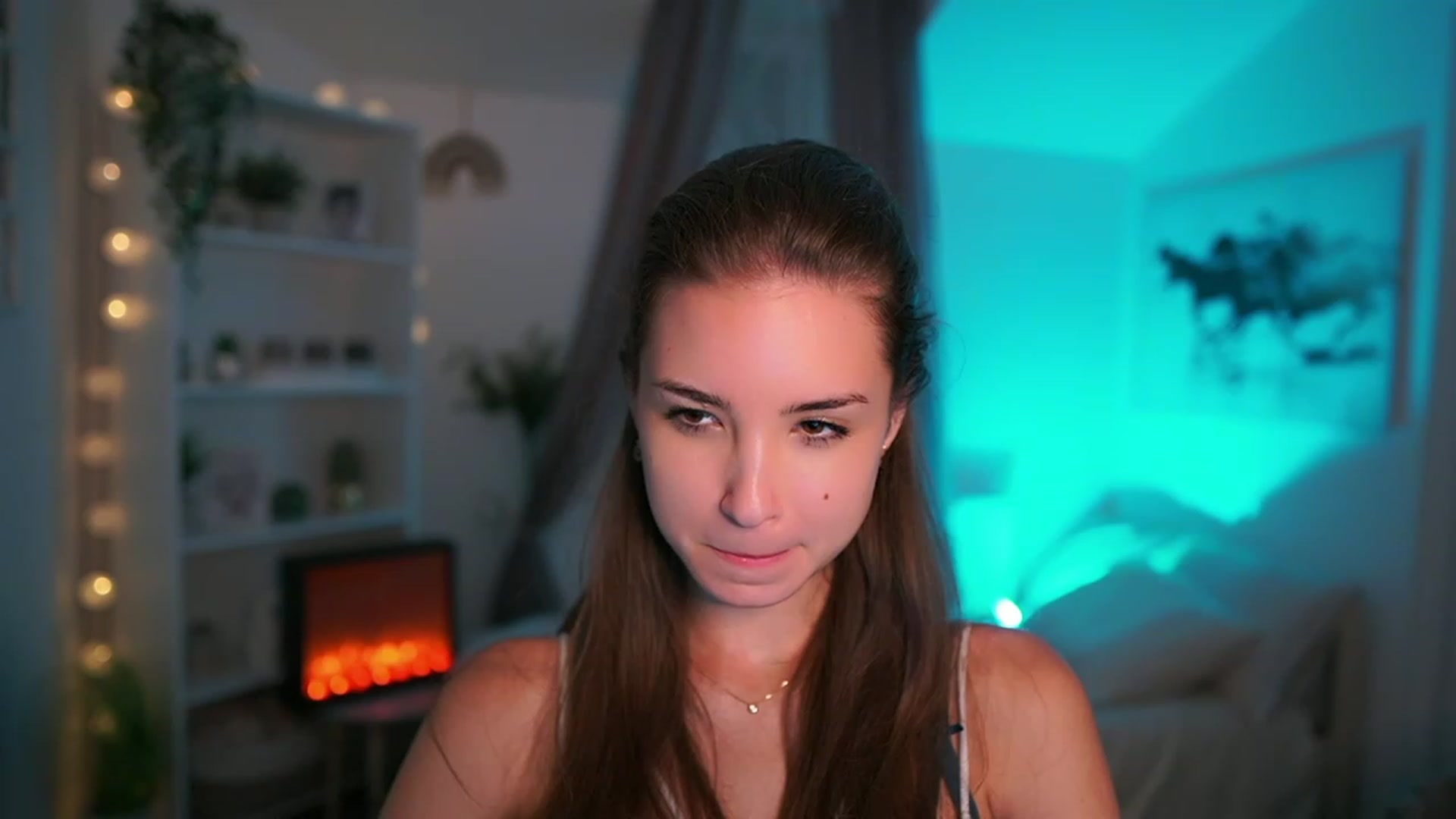 Gallery image thumbnail from Shy_jane's myfreecams stream on, 09/28/2023, 17:42 image 8 of 20