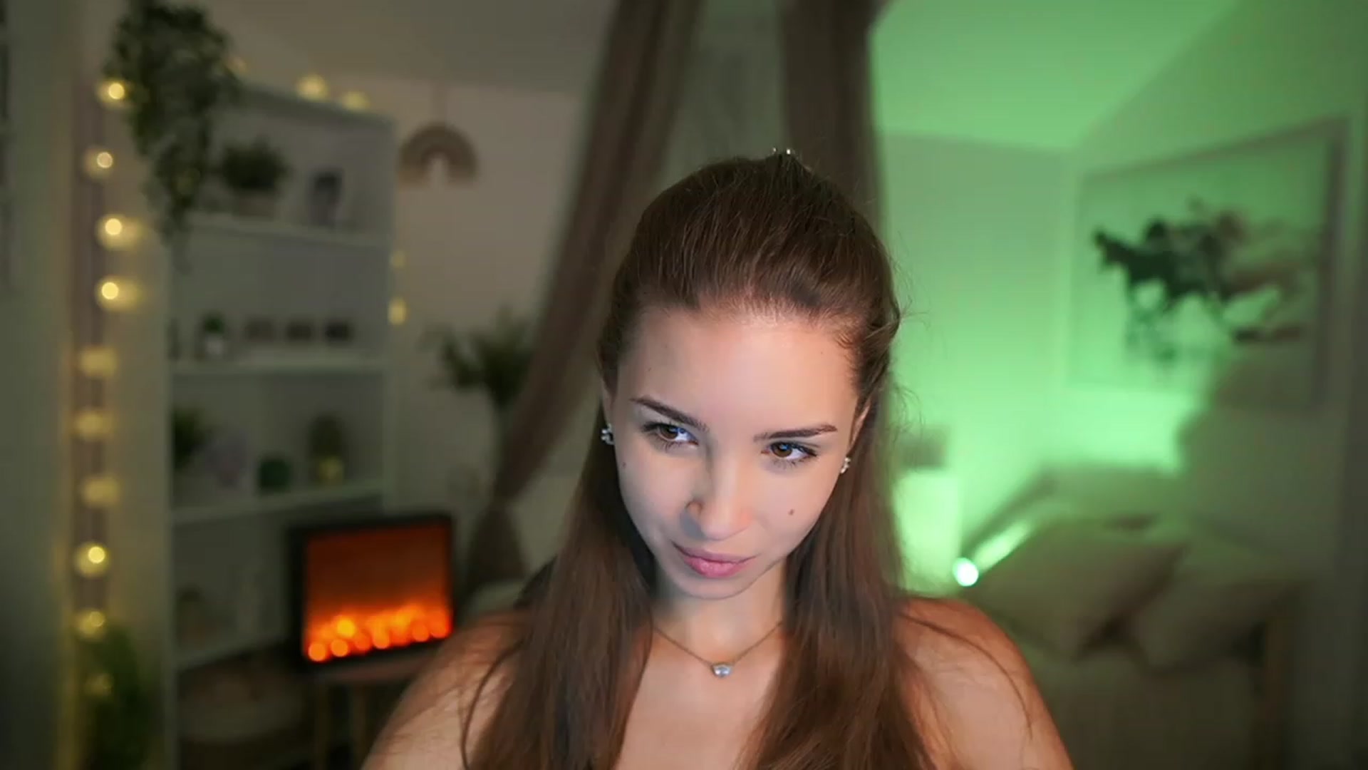 Gallery image thumbnail from Shy_jane's myfreecams stream on, 10/02/2023, 10:29 image 5 of 20