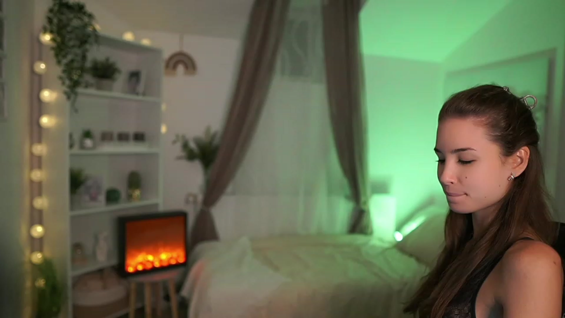 Gallery image thumbnail from Shy_jane's myfreecams stream on, 10/02/2023, 10:29 image 15 of 20