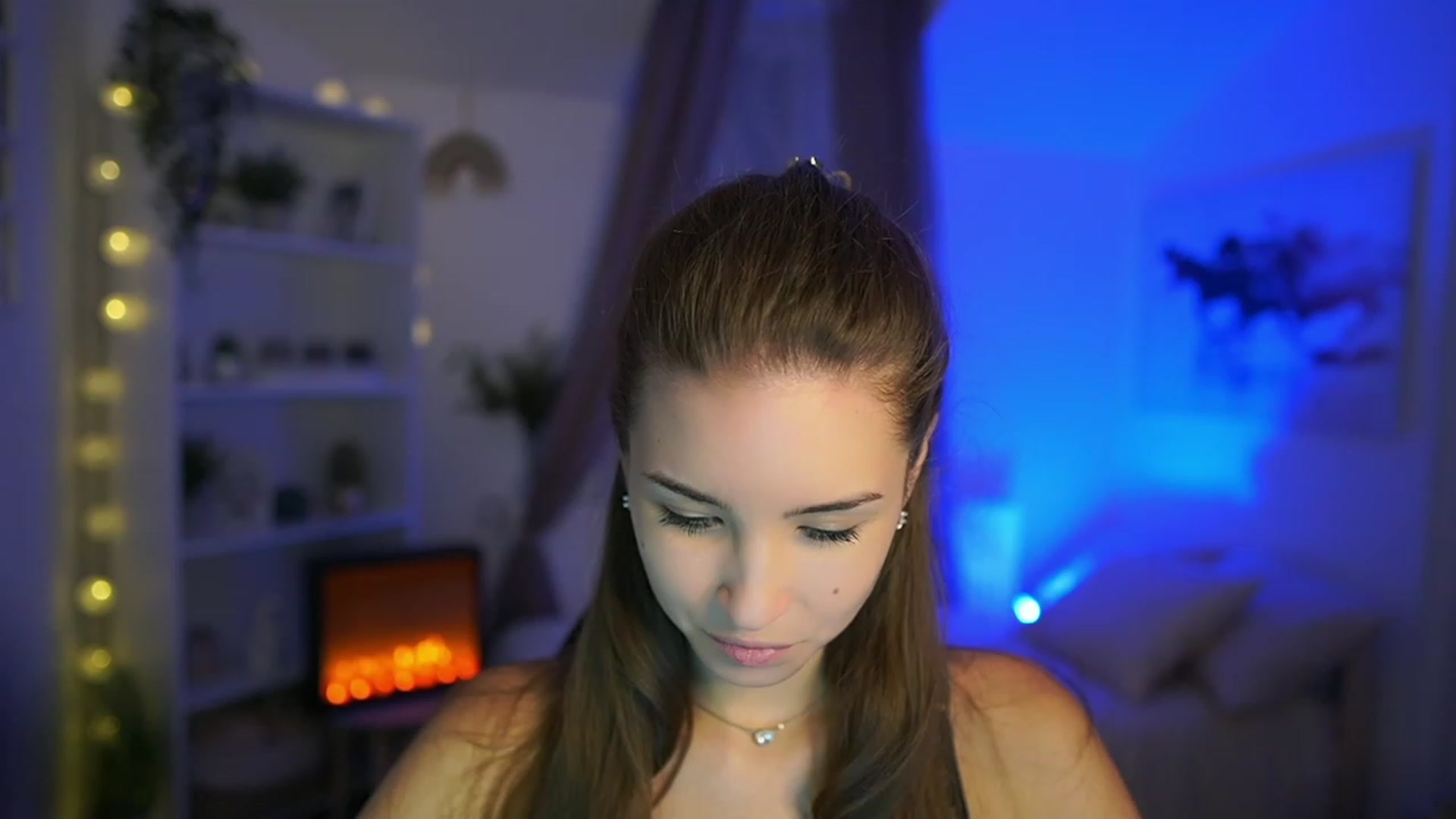 Gallery image thumbnail from Shy_jane's myfreecams stream on, 10/02/2023, 10:29 image 11 of 20