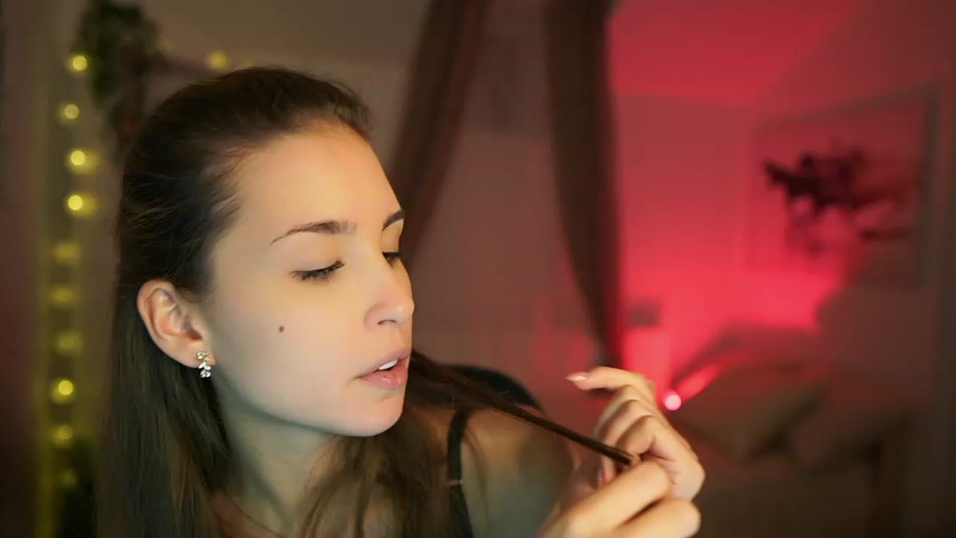 Gallery image thumbnail from Shy_jane's myfreecams stream on, 10/02/2023, 12:43 image 14 of 20