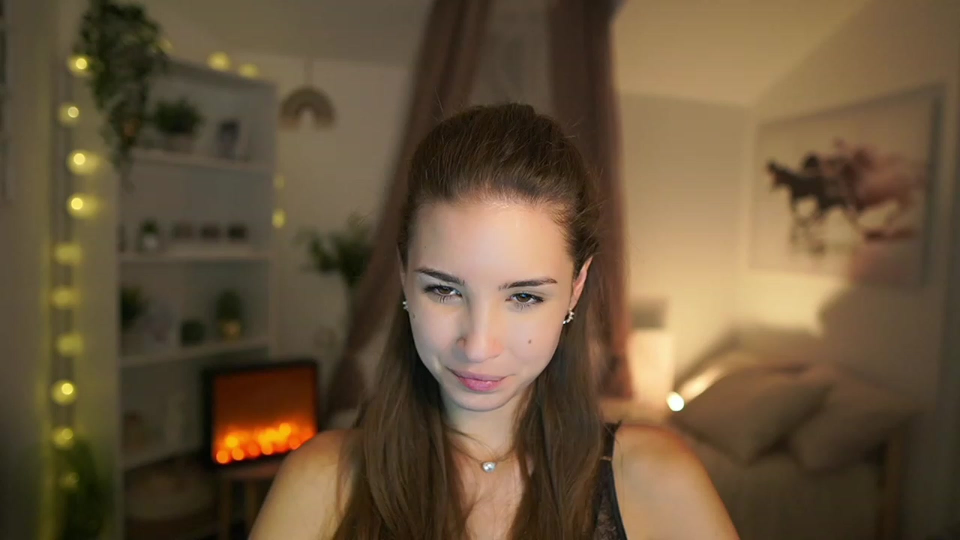 Gallery image thumbnail from Shy_jane's myfreecams stream on, 10/02/2023, 12:43 image 18 of 20