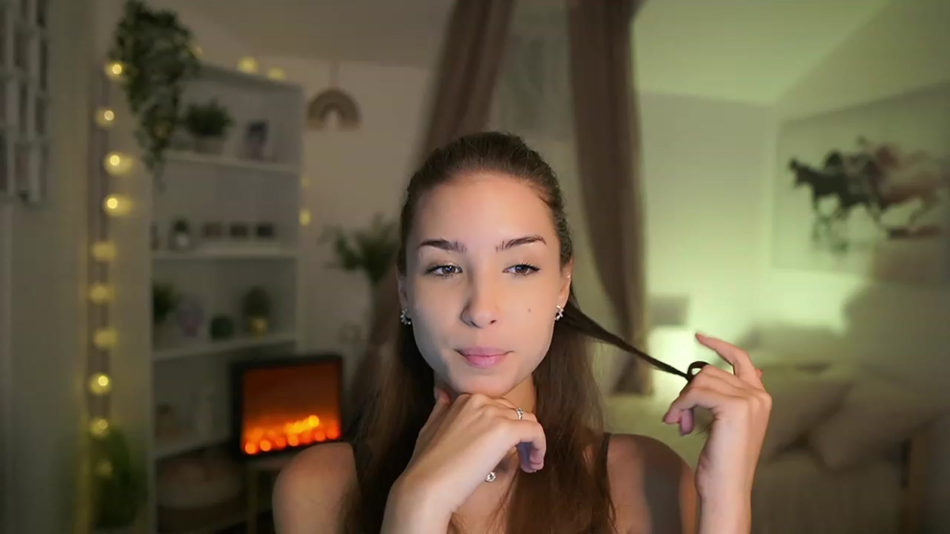 Gallery image thumbnail from Shy_jane's myfreecams stream on, 10/03/2023, 09:47 image 1 of 20