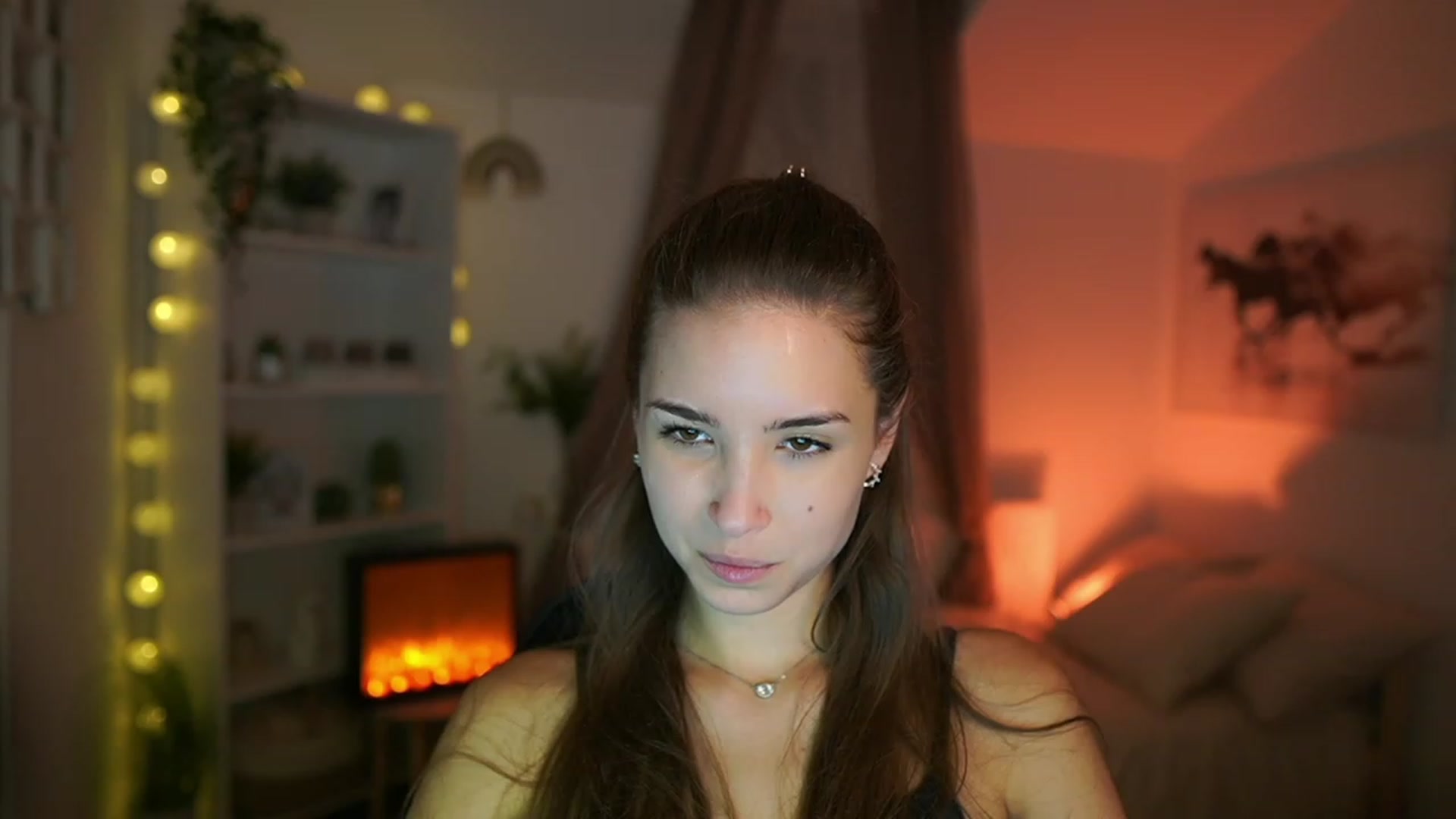 Gallery image thumbnail from Shy_jane's myfreecams stream on, 10/03/2023, 15:38 image 14 of 20