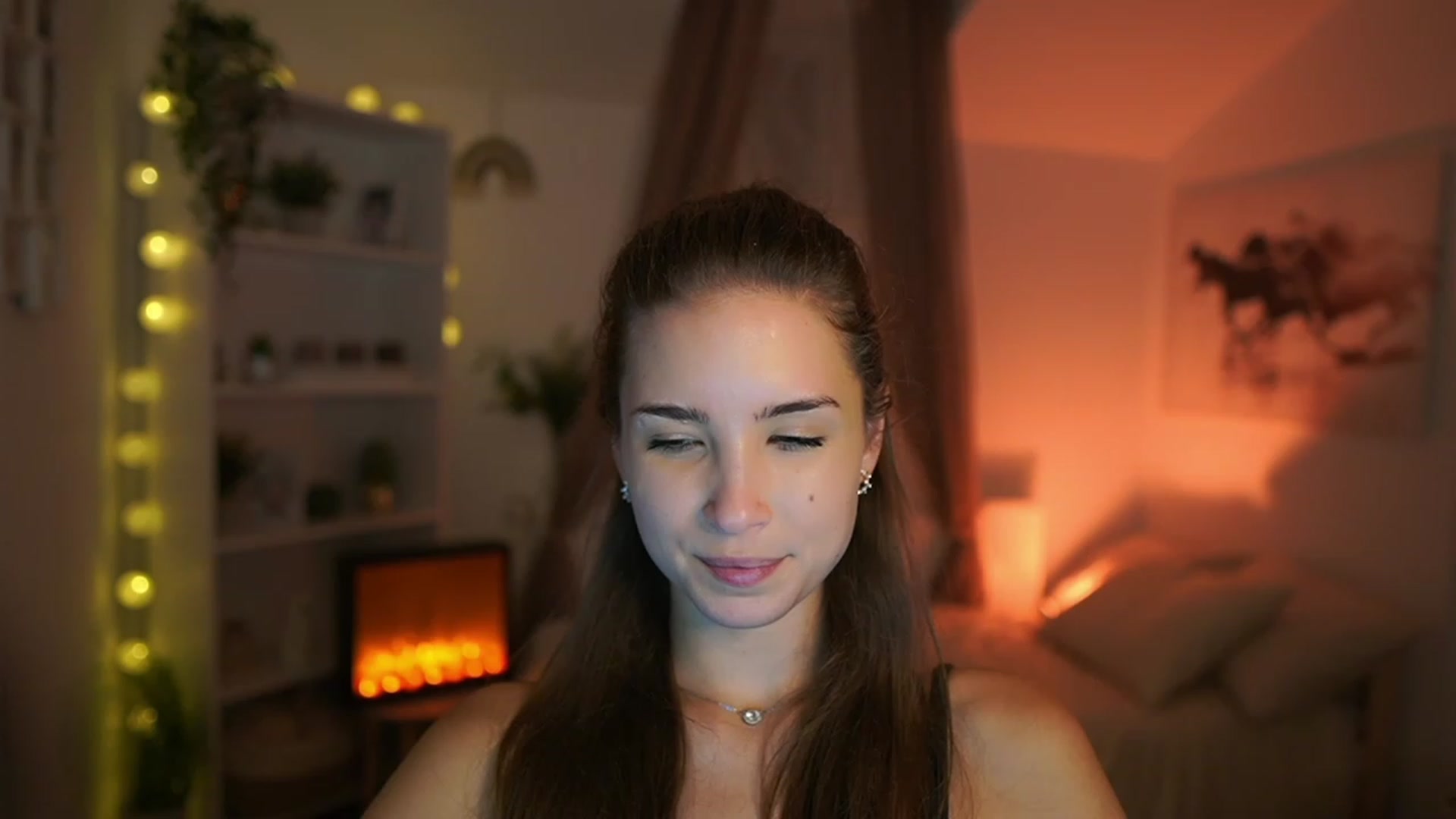 Gallery image thumbnail from Shy_jane's myfreecams stream on, 10/03/2023, 16:09 image 10 of 20