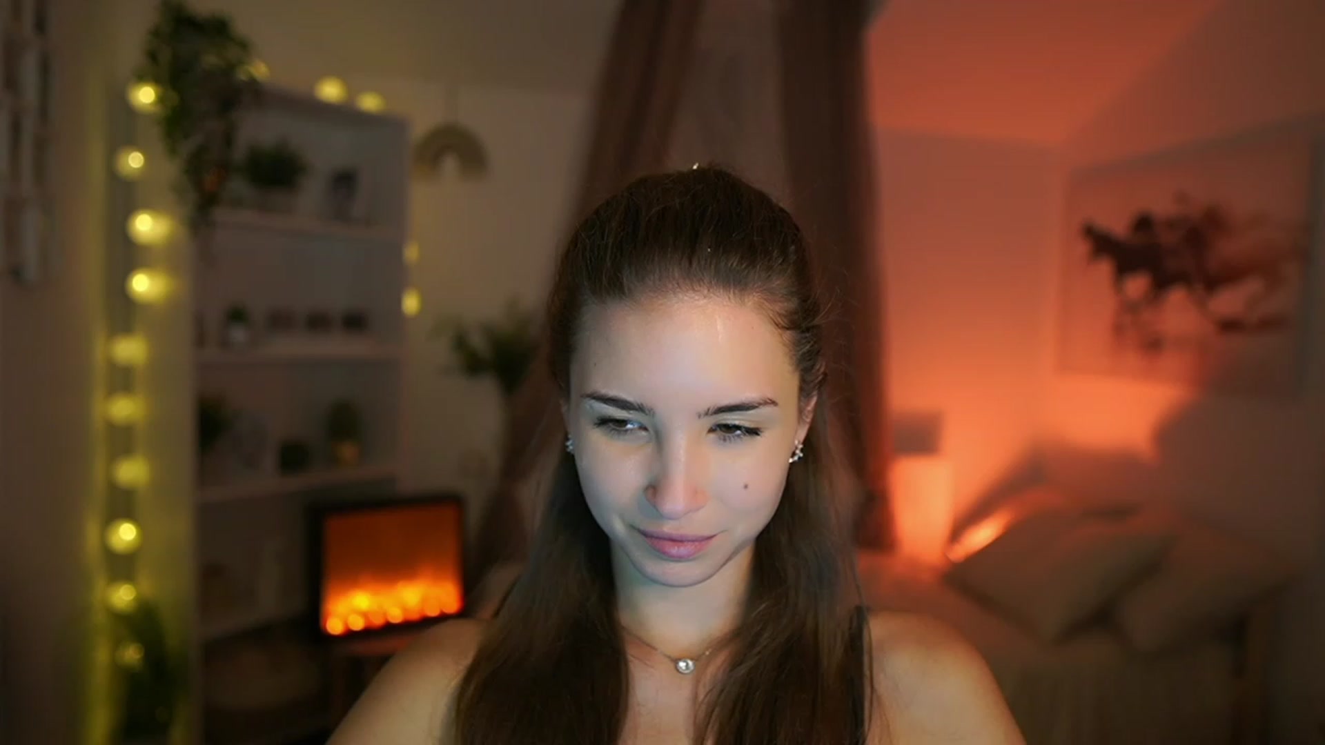Gallery image thumbnail from Shy_jane's myfreecams stream on, 10/03/2023, 16:09 image 4 of 20