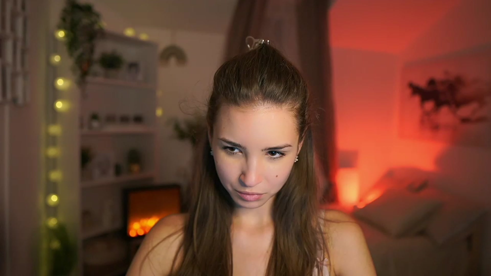Gallery image thumbnail from Shy_jane's myfreecams stream on, 10/08/2023, 15:46 image 10 of 20